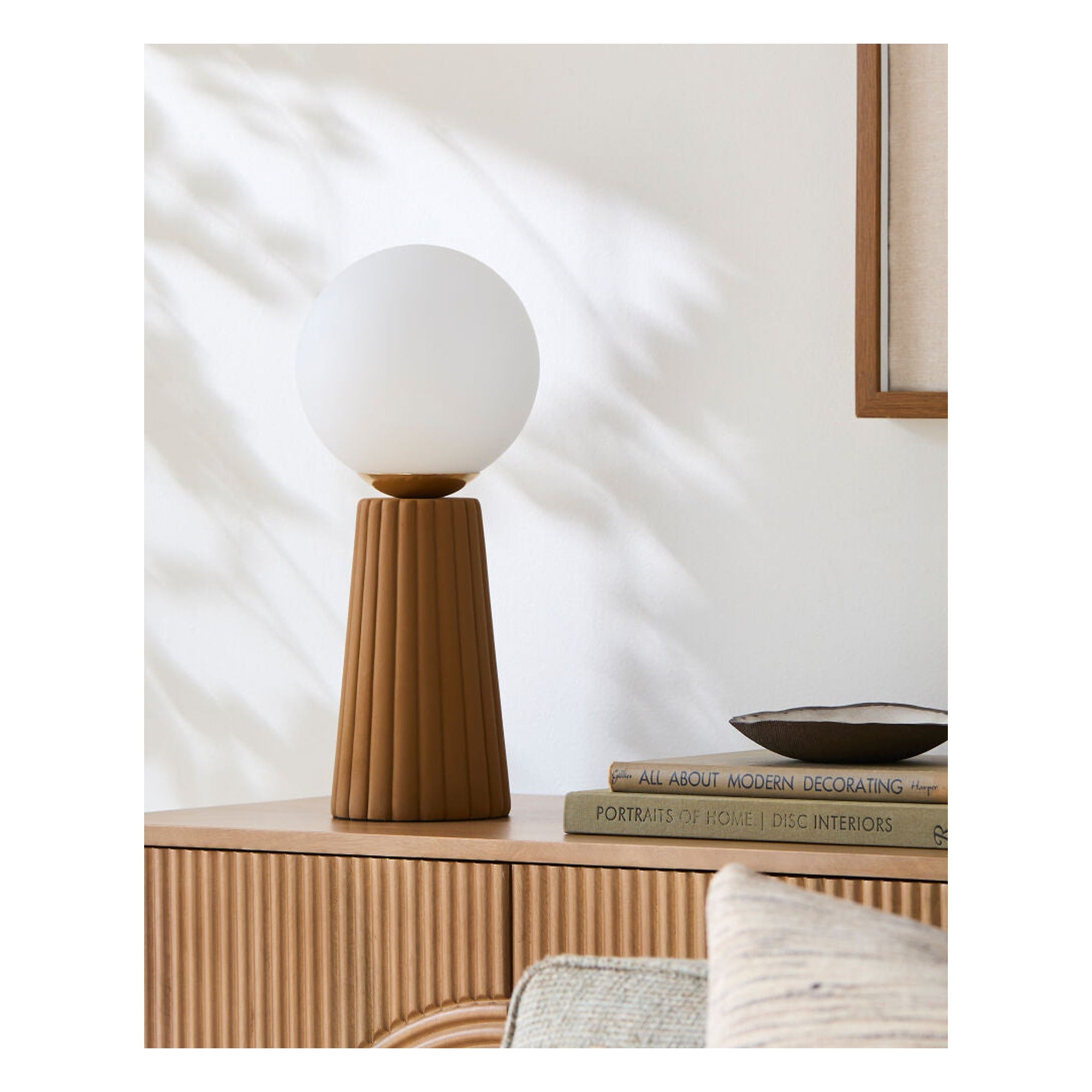 Conju Accent Table Lamp CNJ-006 - styleshot