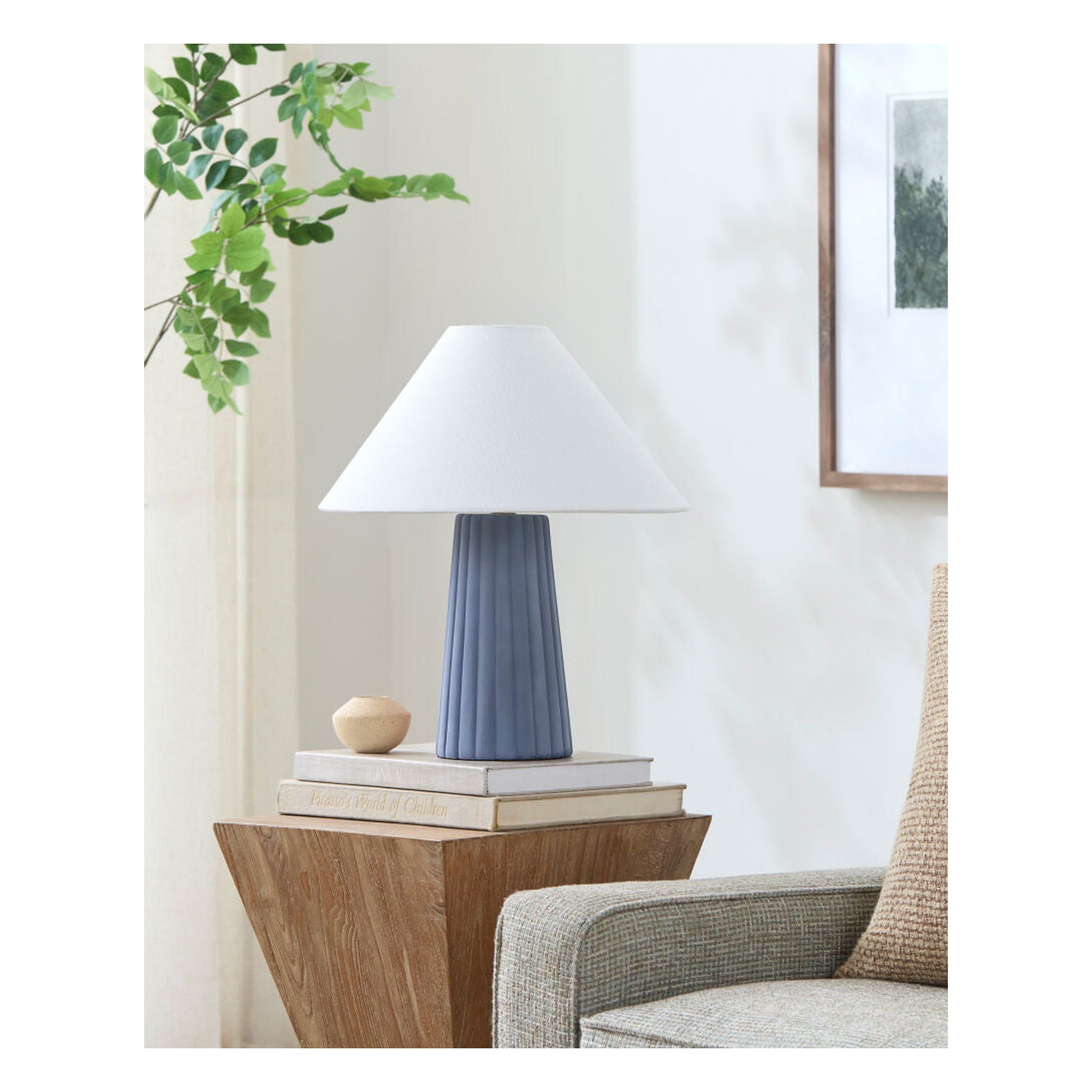 Conju Accent Table Lamp CNJ-009 - styleshot