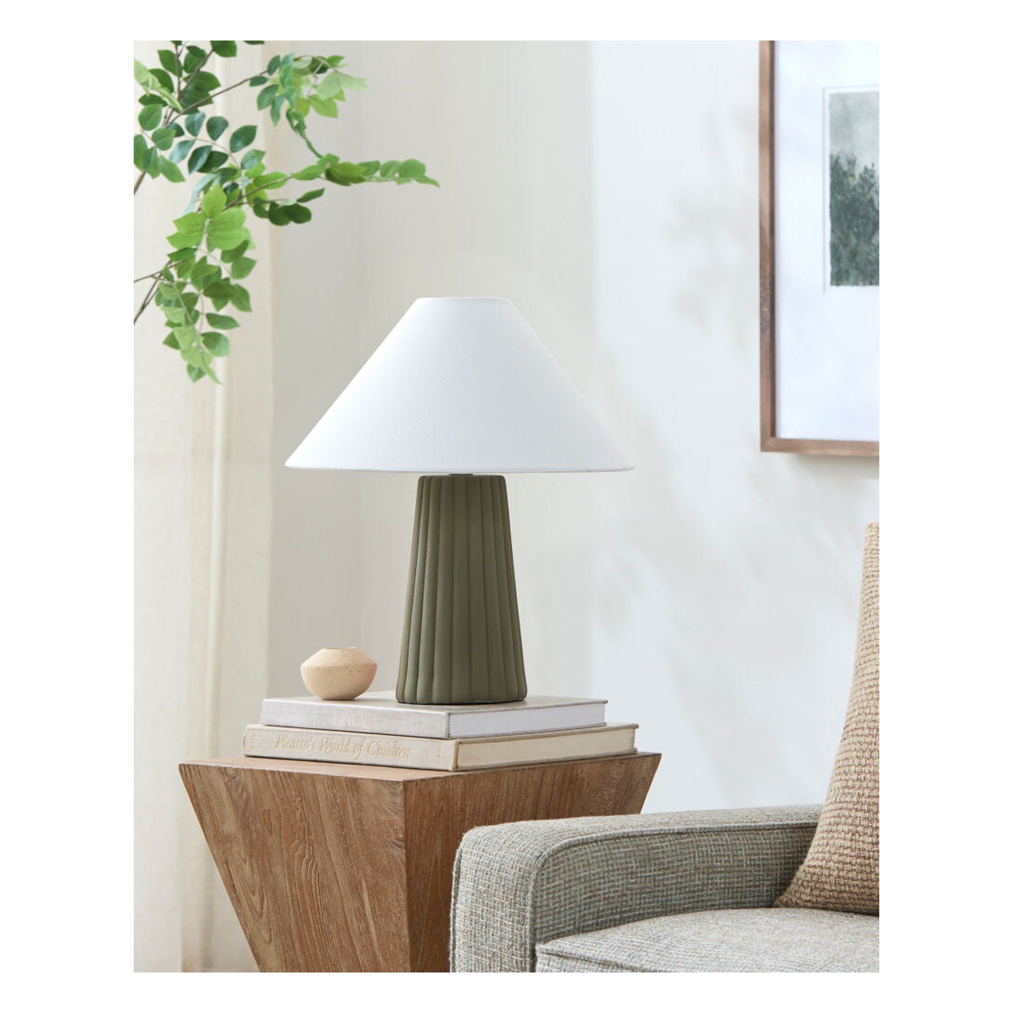 Conju Accent Table Lamp CNJ-011 - styleshot