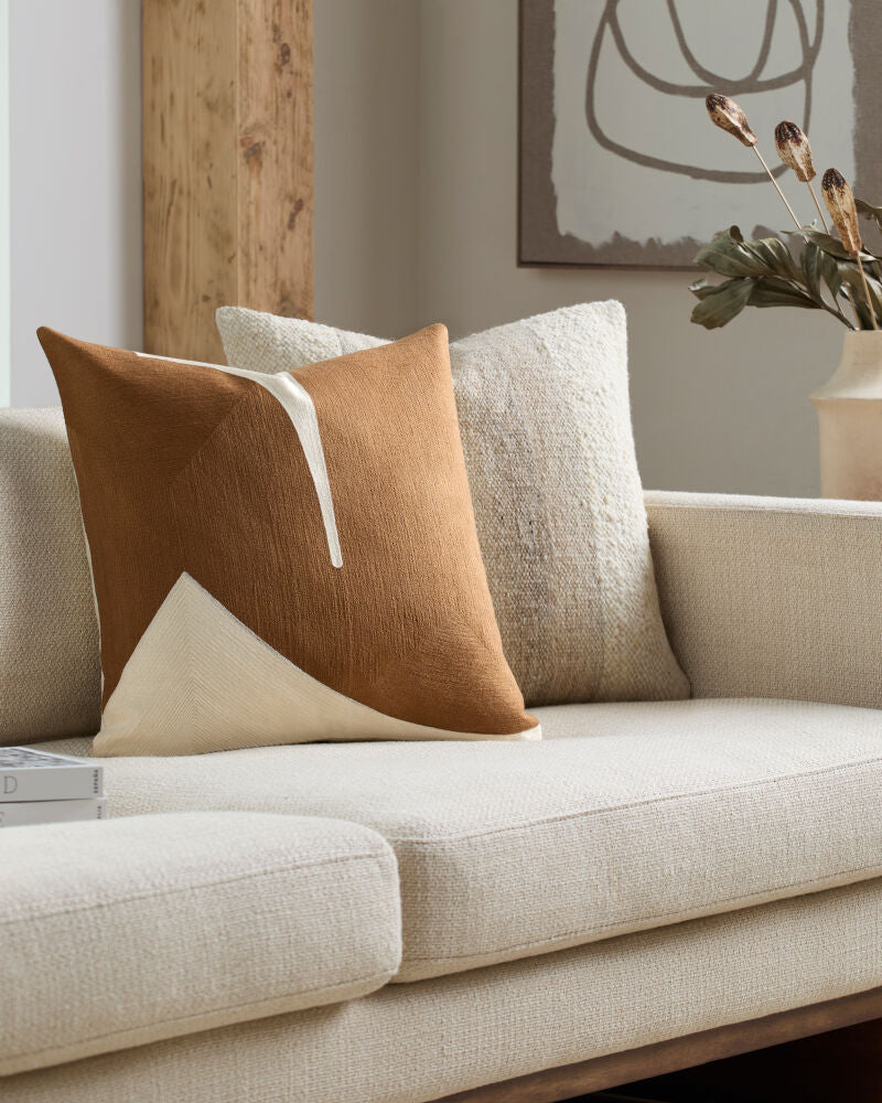 Curvea Accent Pillow CRV-003 - styleshot