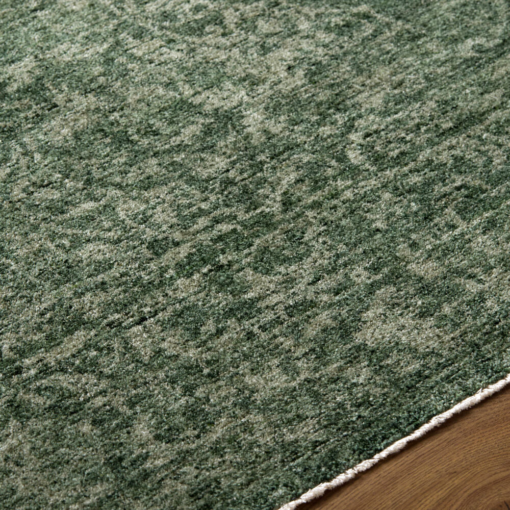 Cyrus Medium Green/Sage Machine Woven Rug - texture