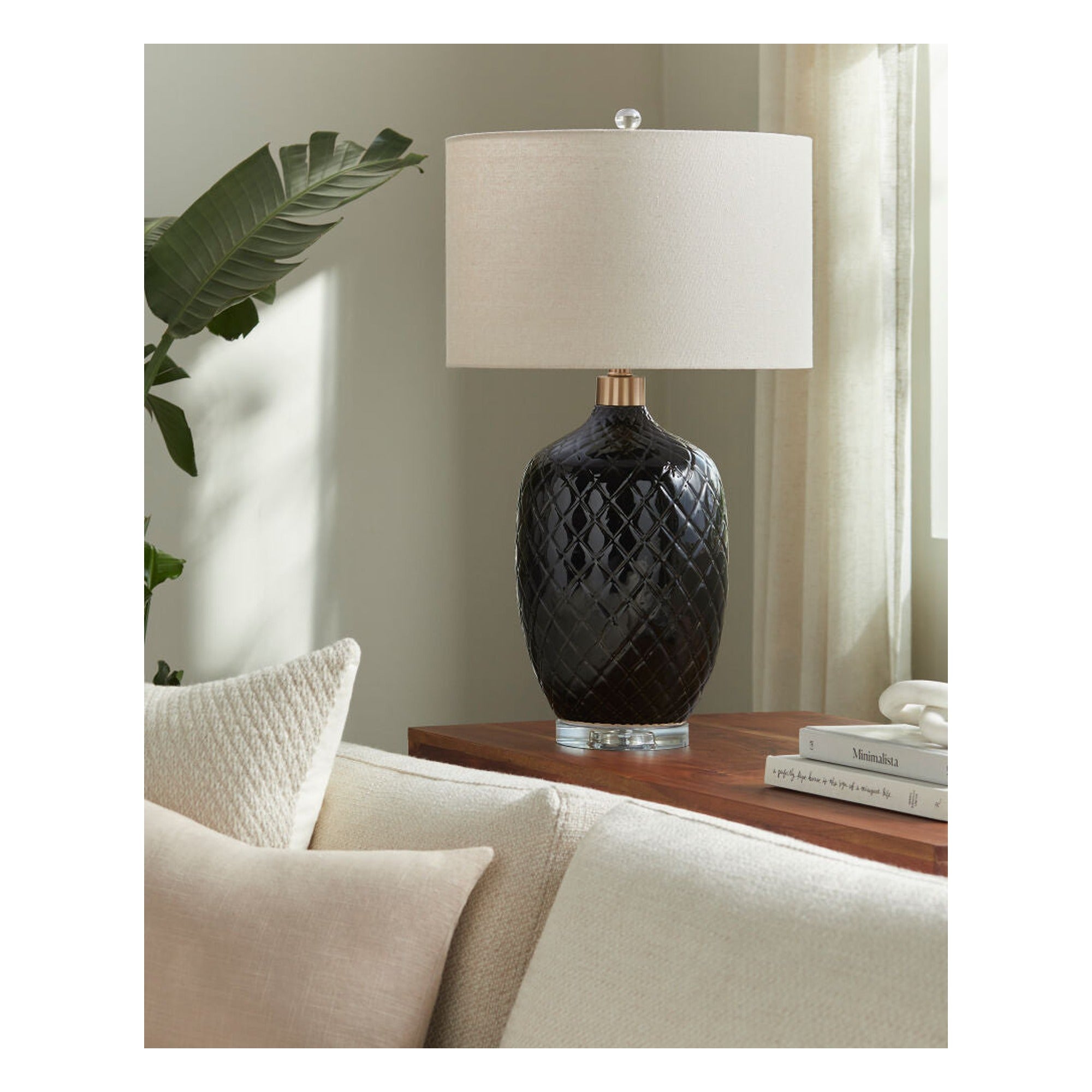 Delfora Accent Table Lamp DLFR-002 - styleshot