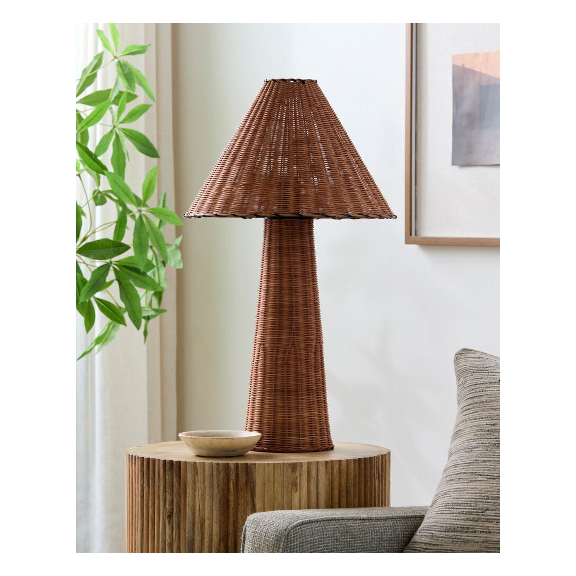 Dunehaven Accent Table Lamp - styleshot