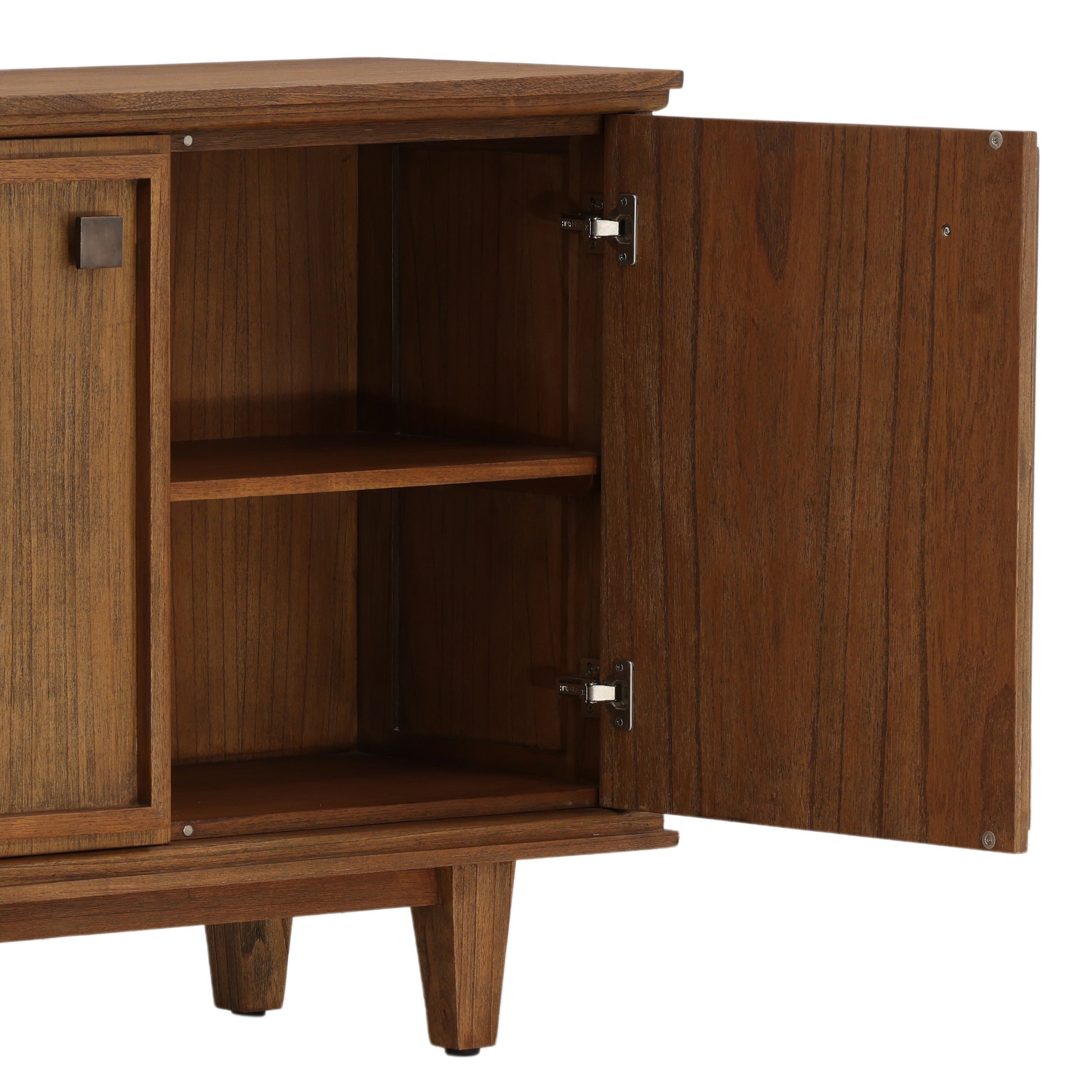 Yuridia Sideboard