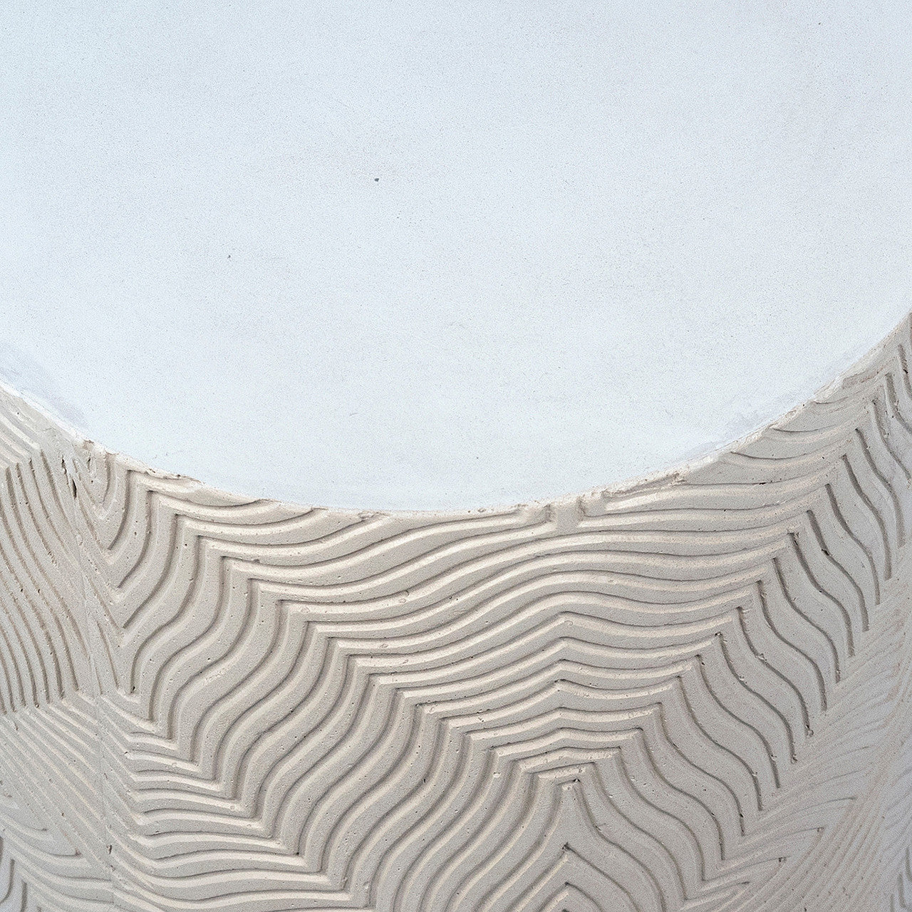 Tarita Outdoor Side Table 14"