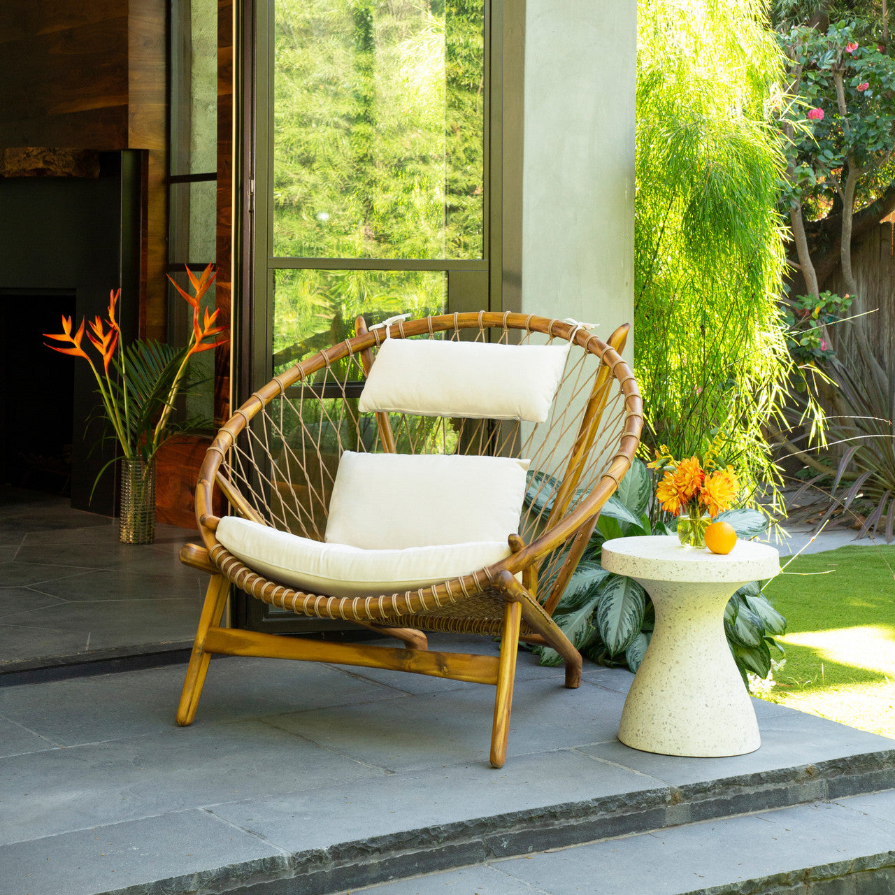 Savitri Outdoor Side Table 16"