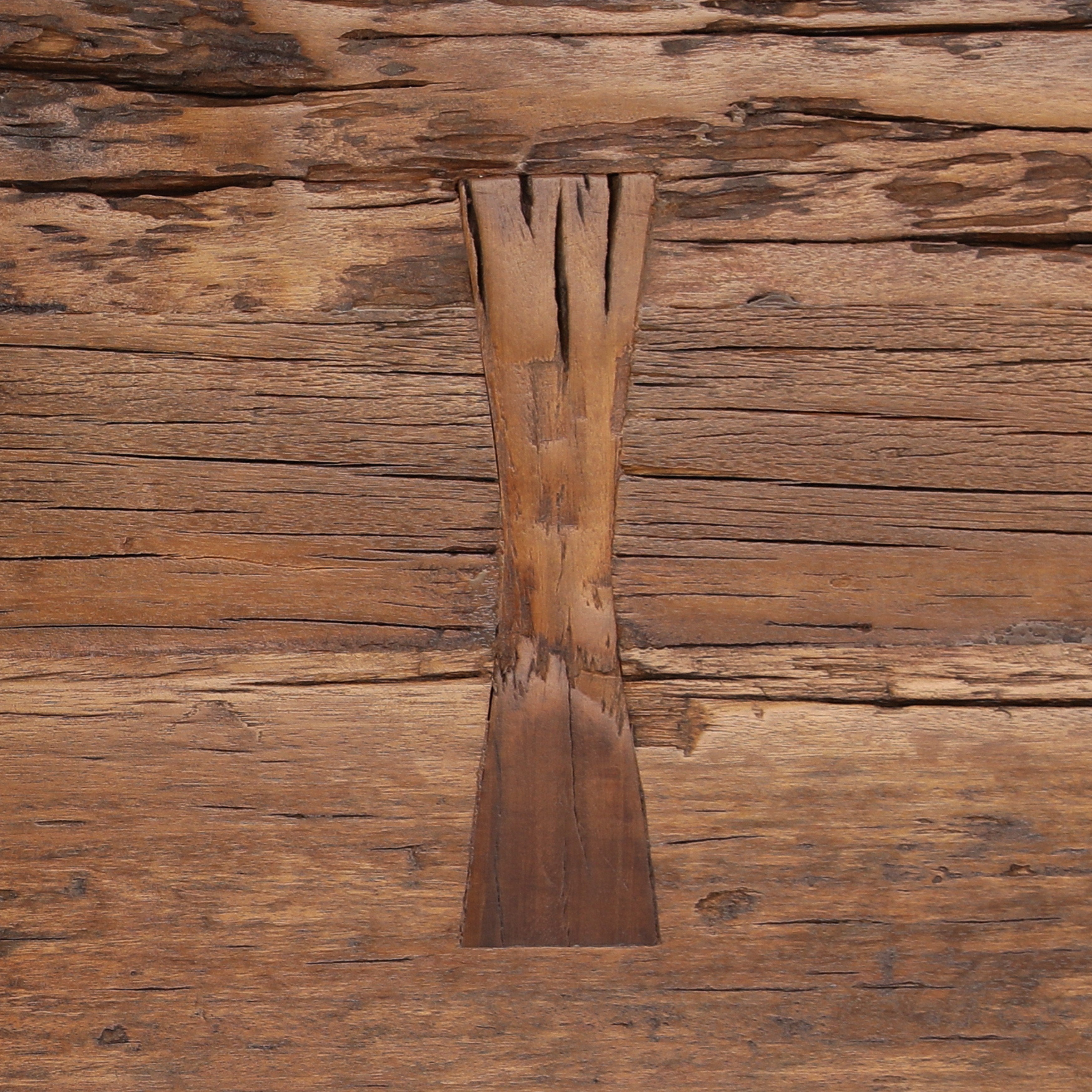 Corvella Bench