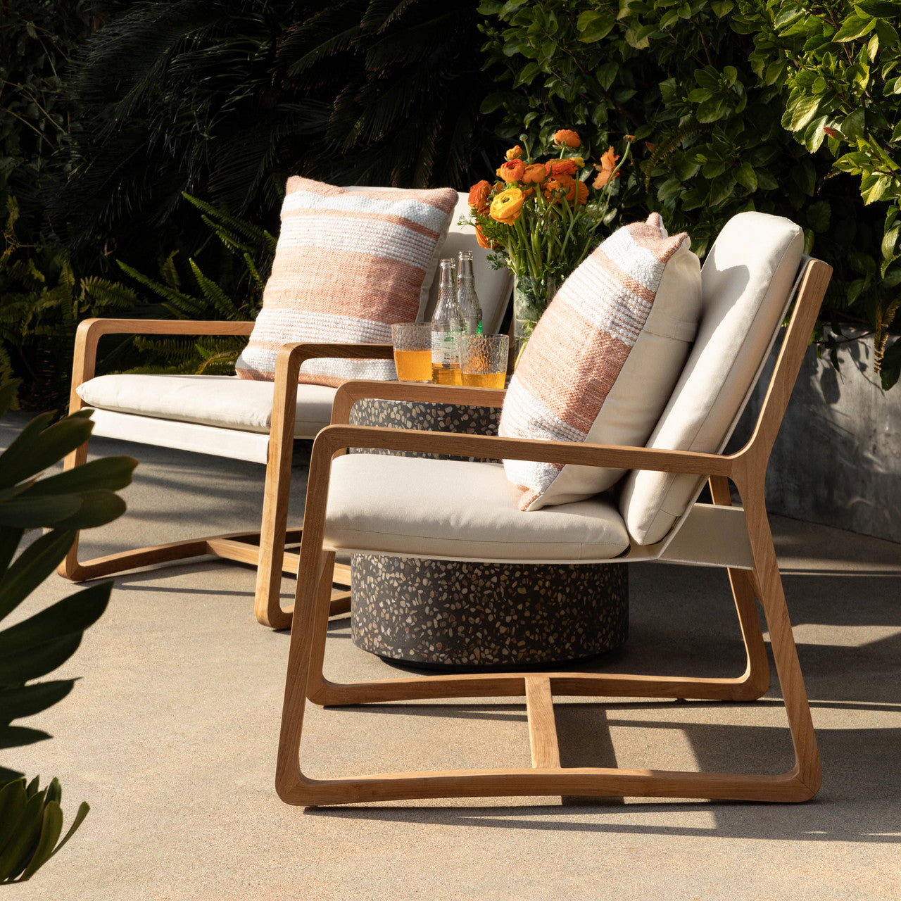 Moretti Outdoor Occasional Chair 27"