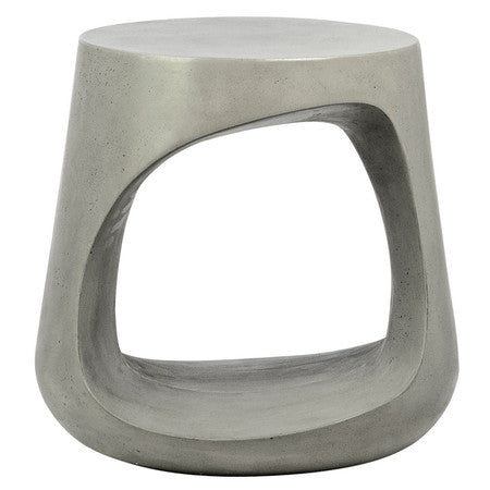 Kavik Outdoor Side Table 18"