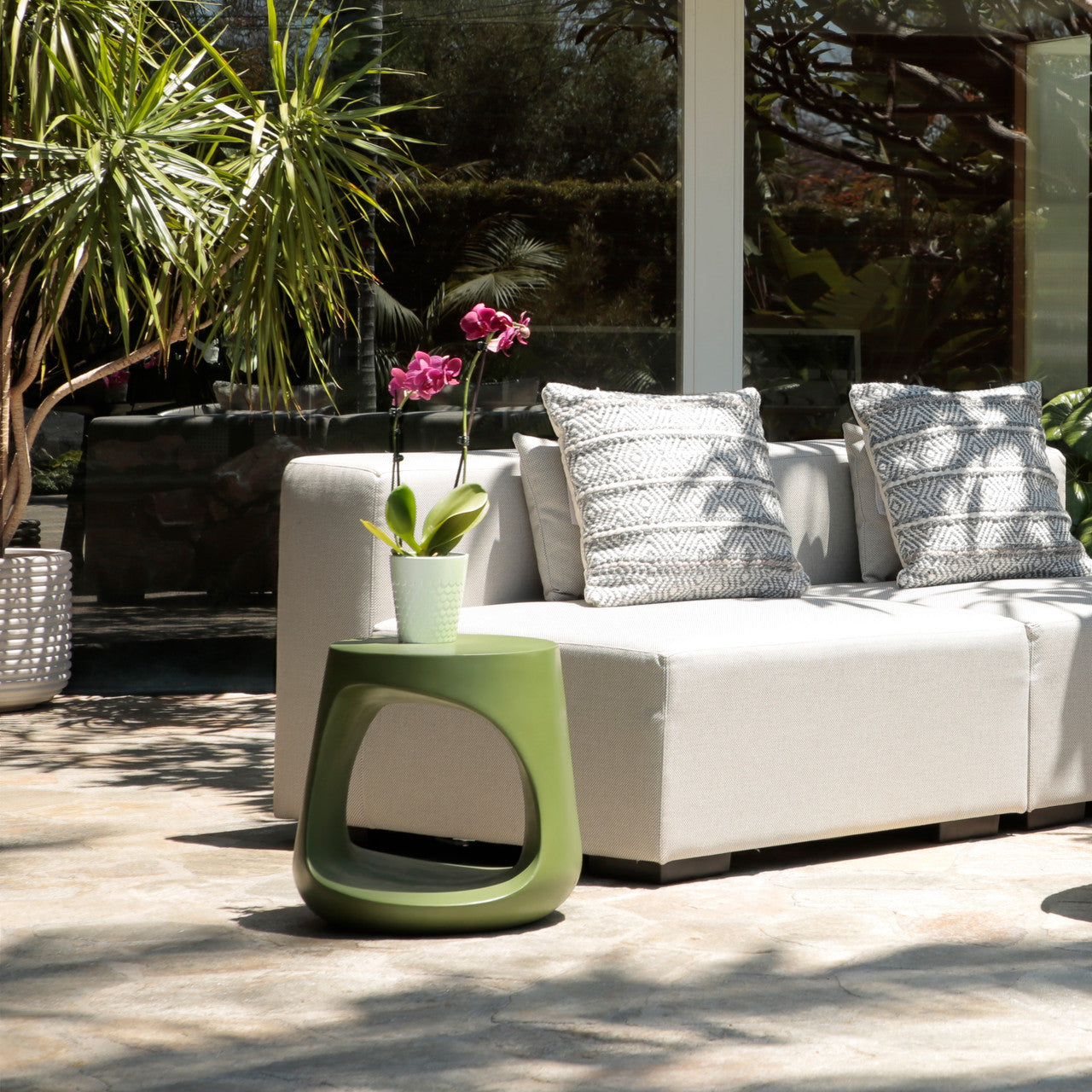 Owens Outdoor End Table 18"