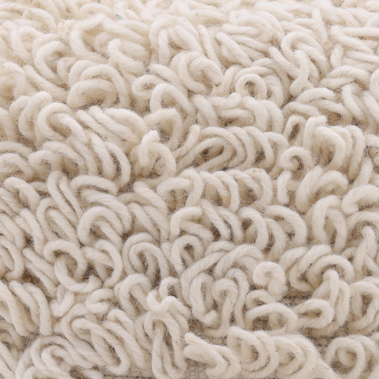 Menta Pouf 16"