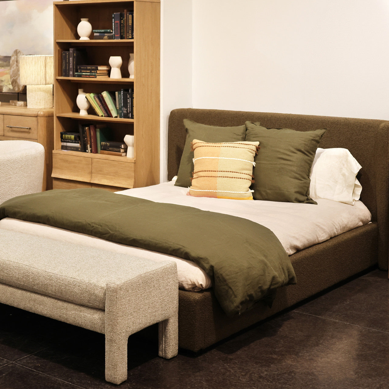 Tobias Bed 73"