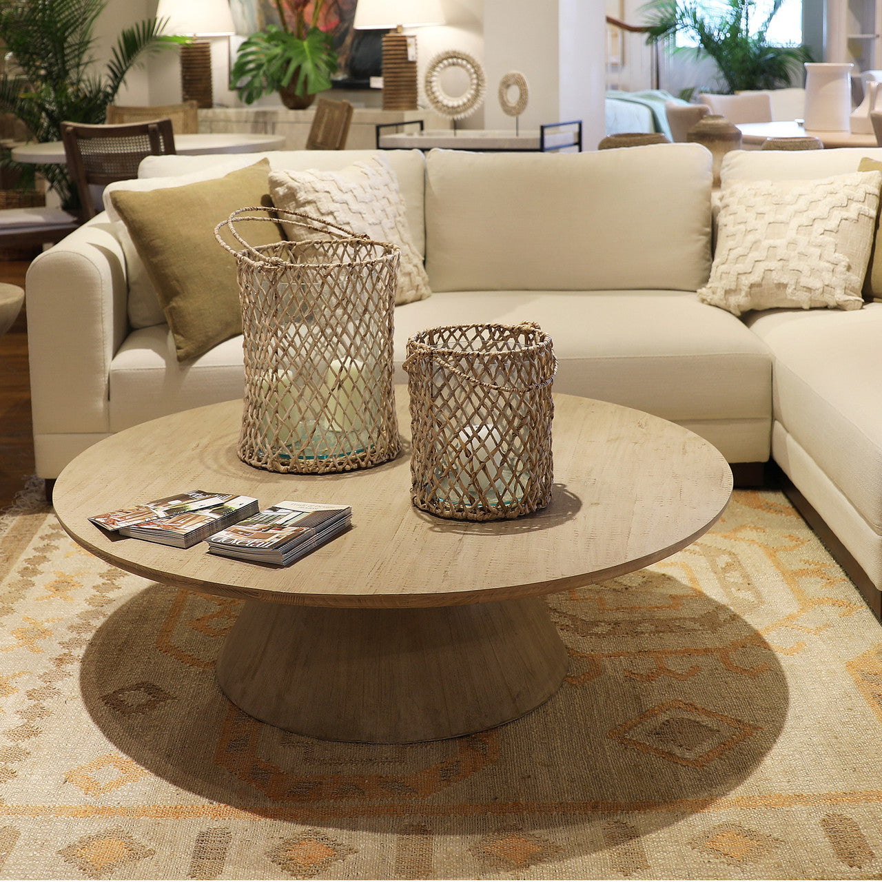 Ross Coffee Table 50"