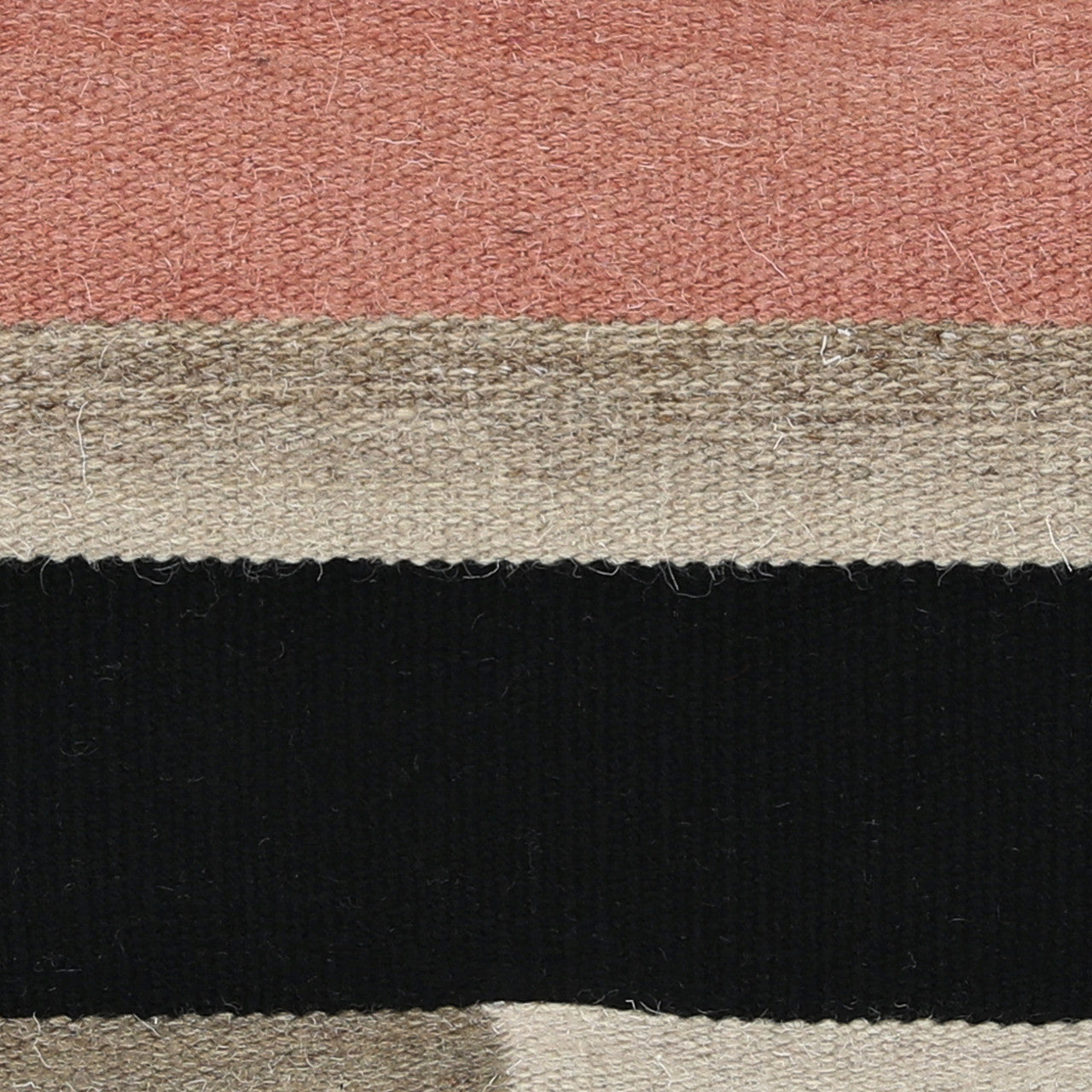 Uri Pillow 24"