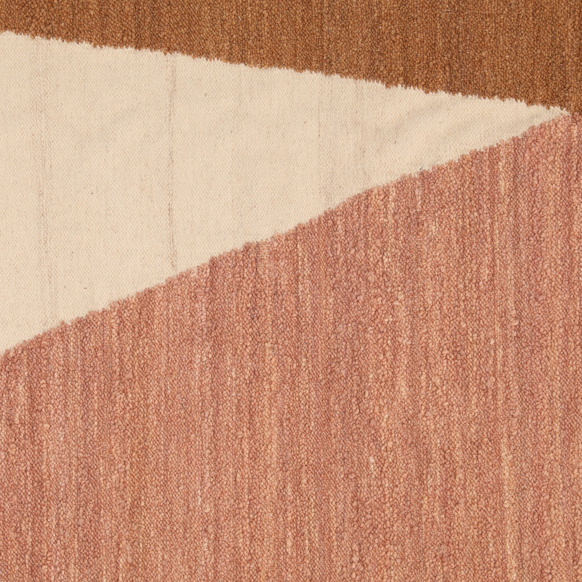 Tavara Rug