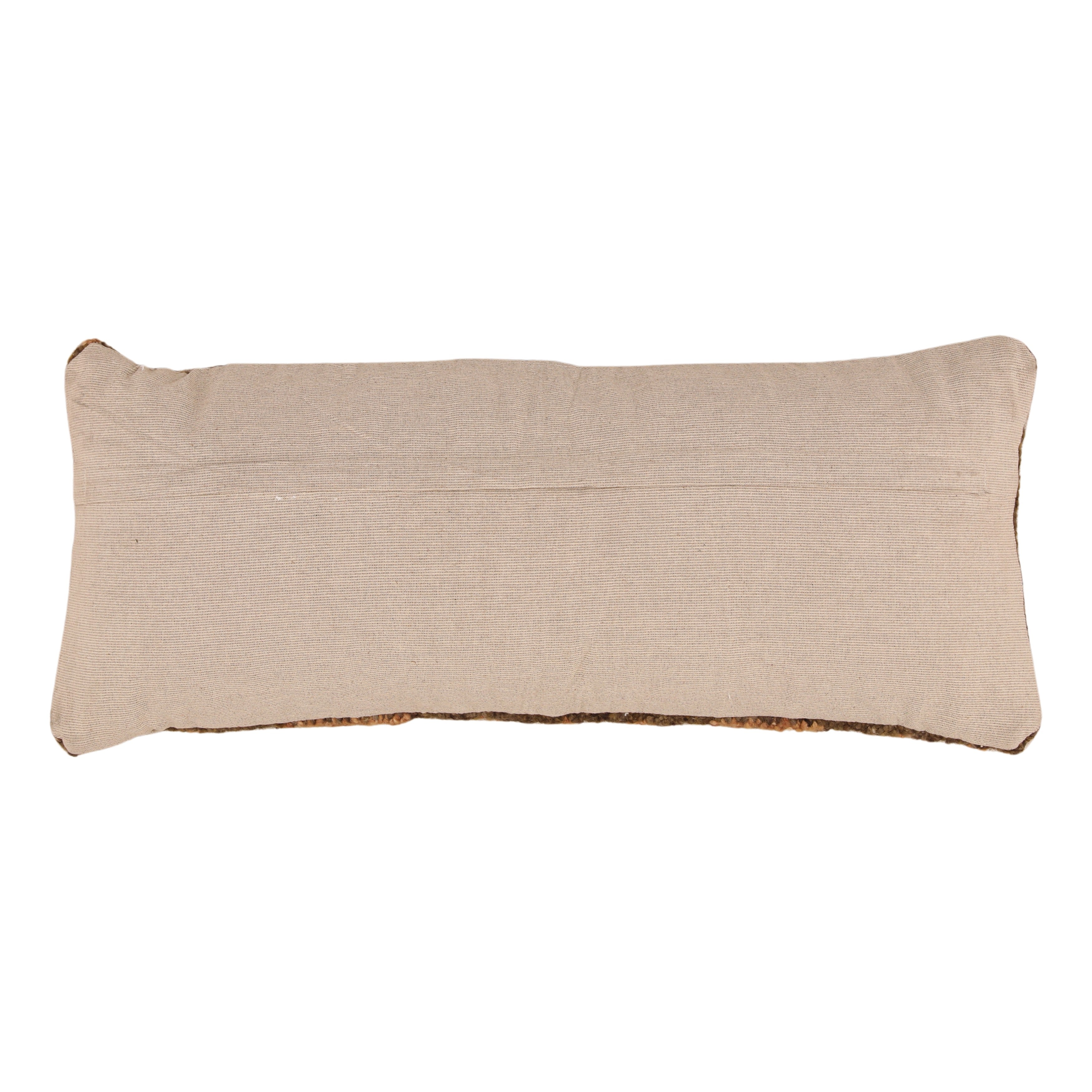 Rivelle Pillow