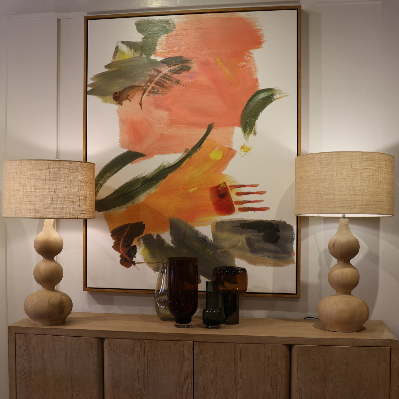 Lynne Table Lamp 18"