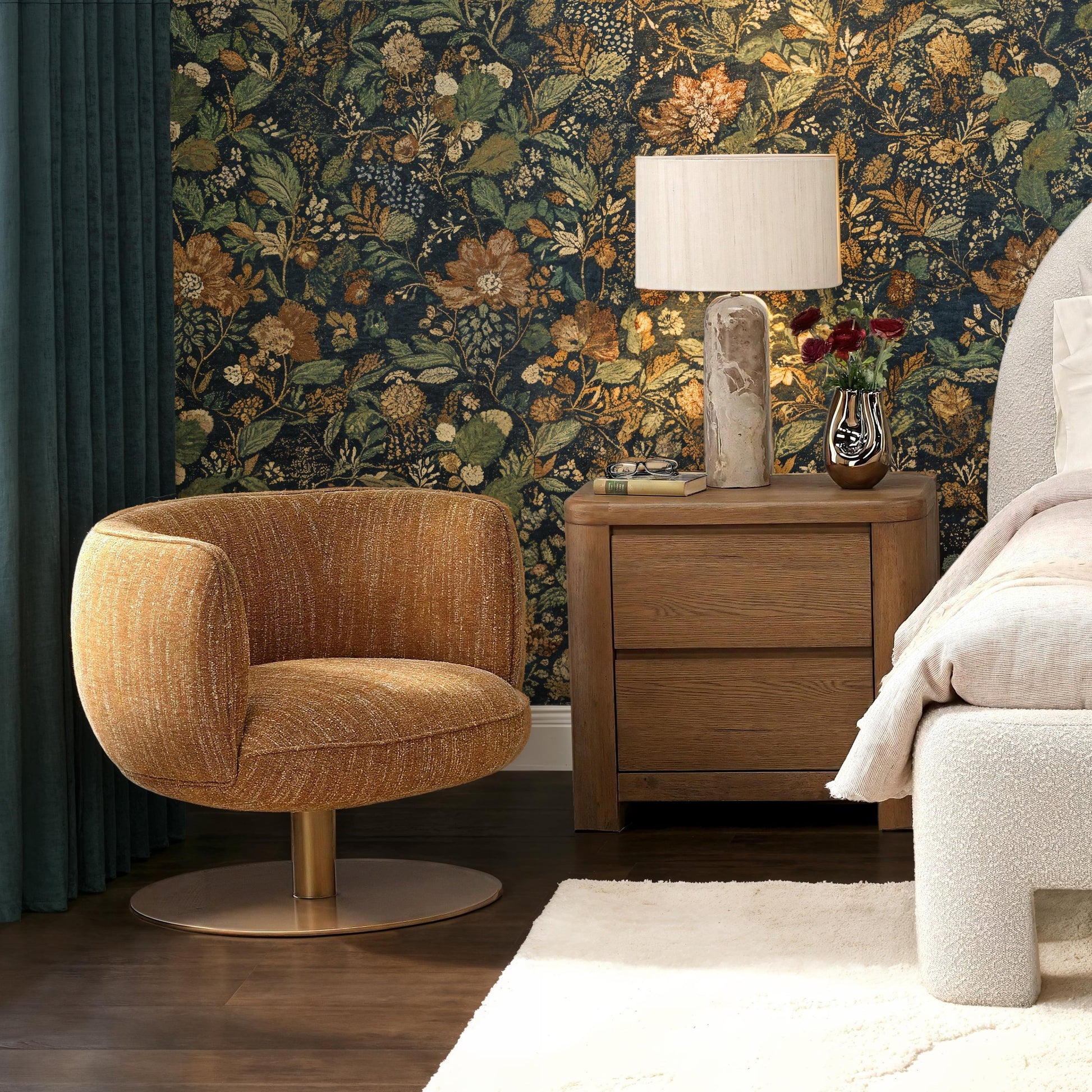Raja Table Lamp