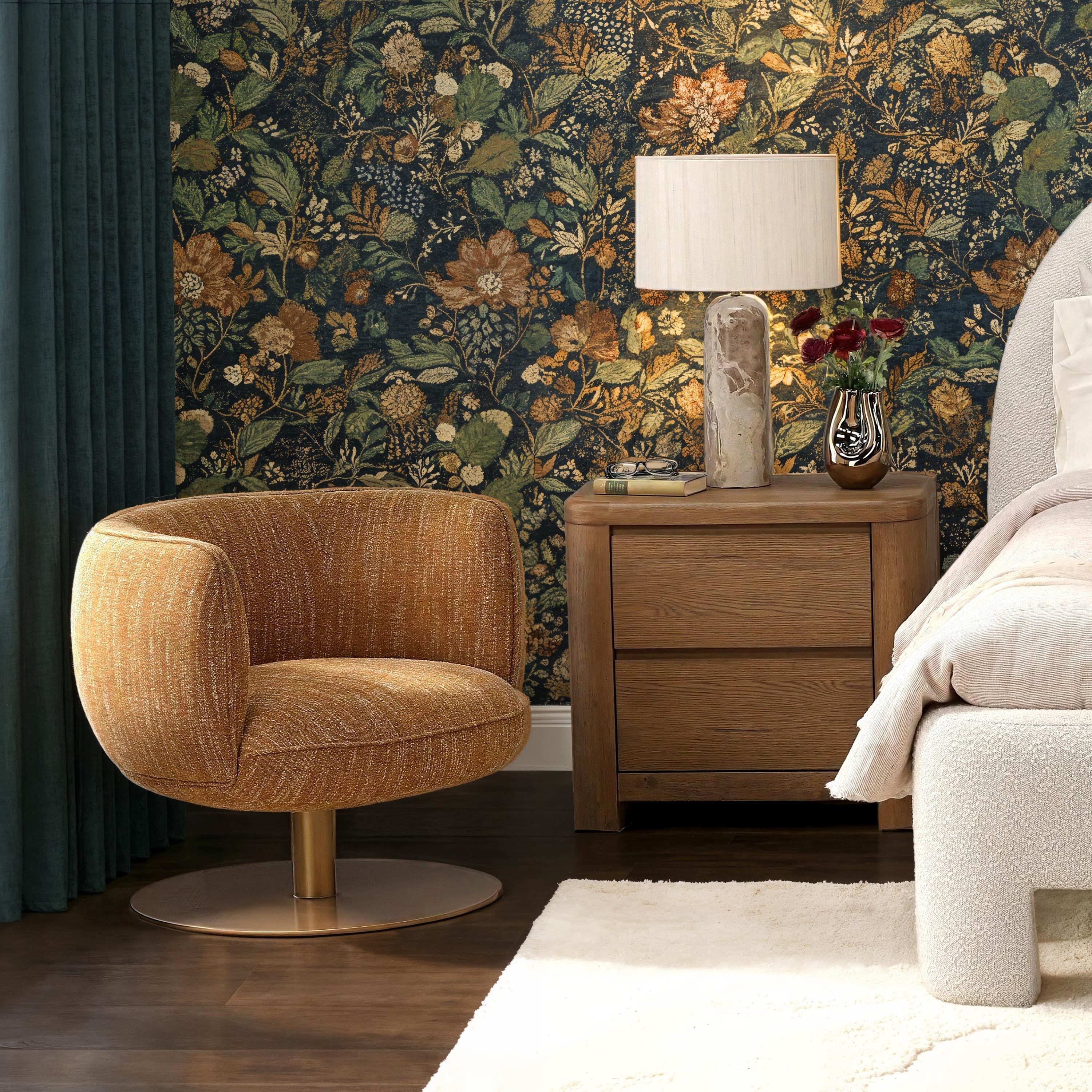 Raja Table Lamp