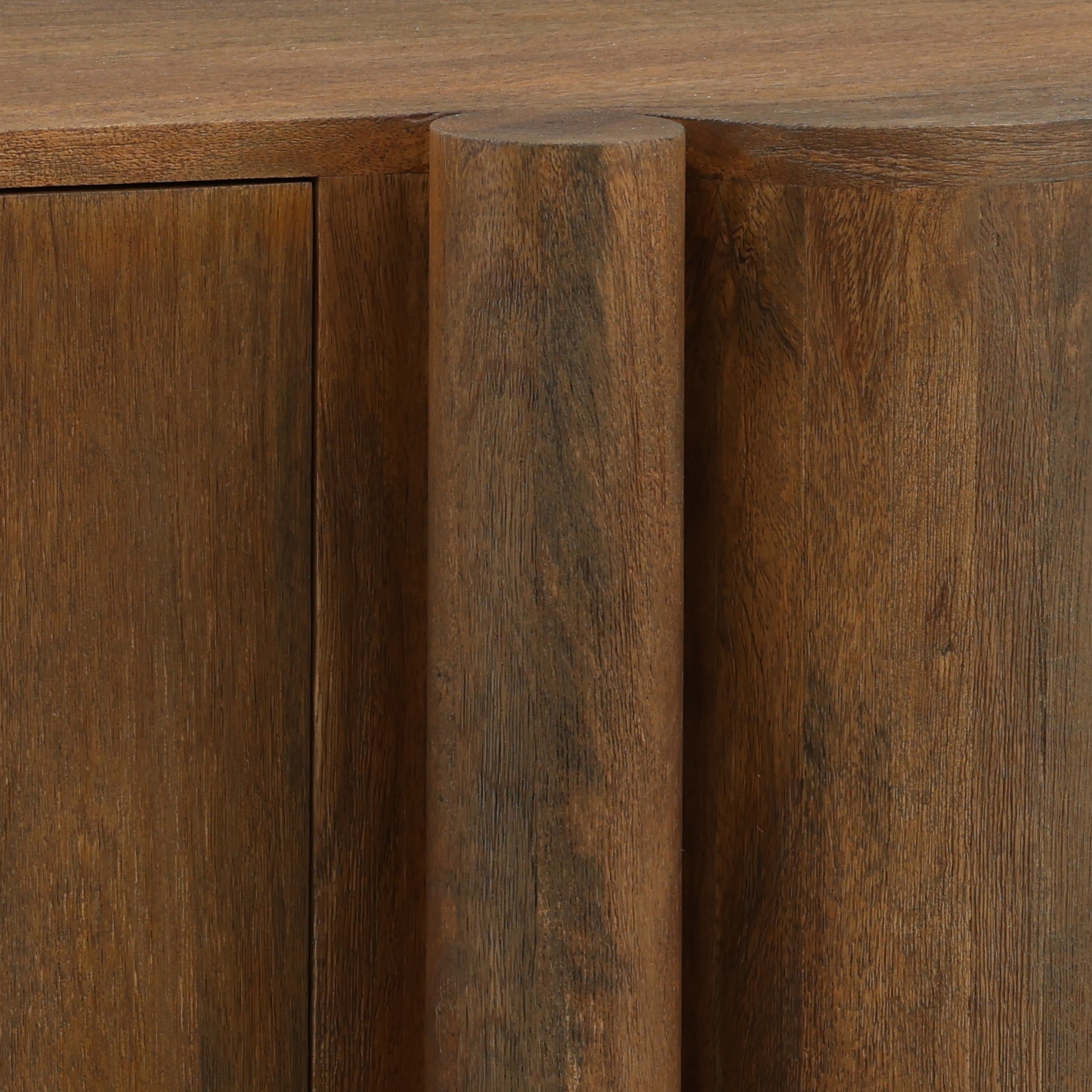 Saren Sideboard