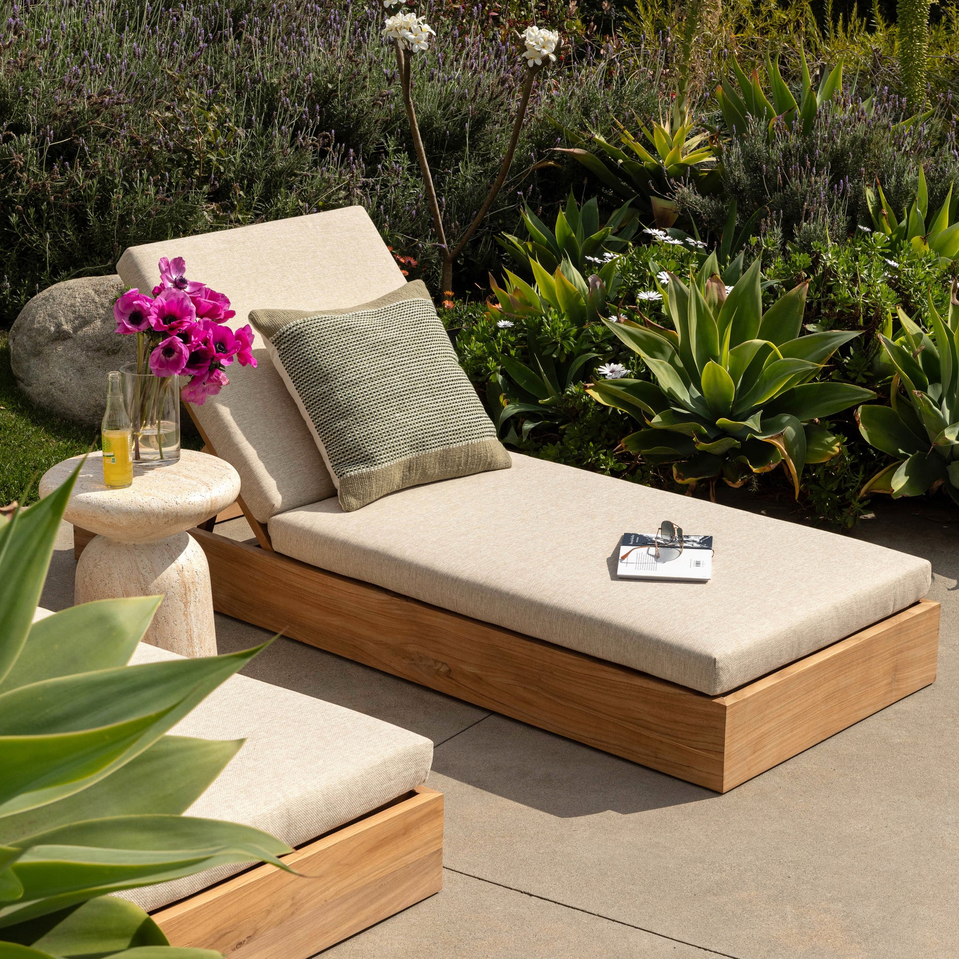 Darlene Outdoor Chaise