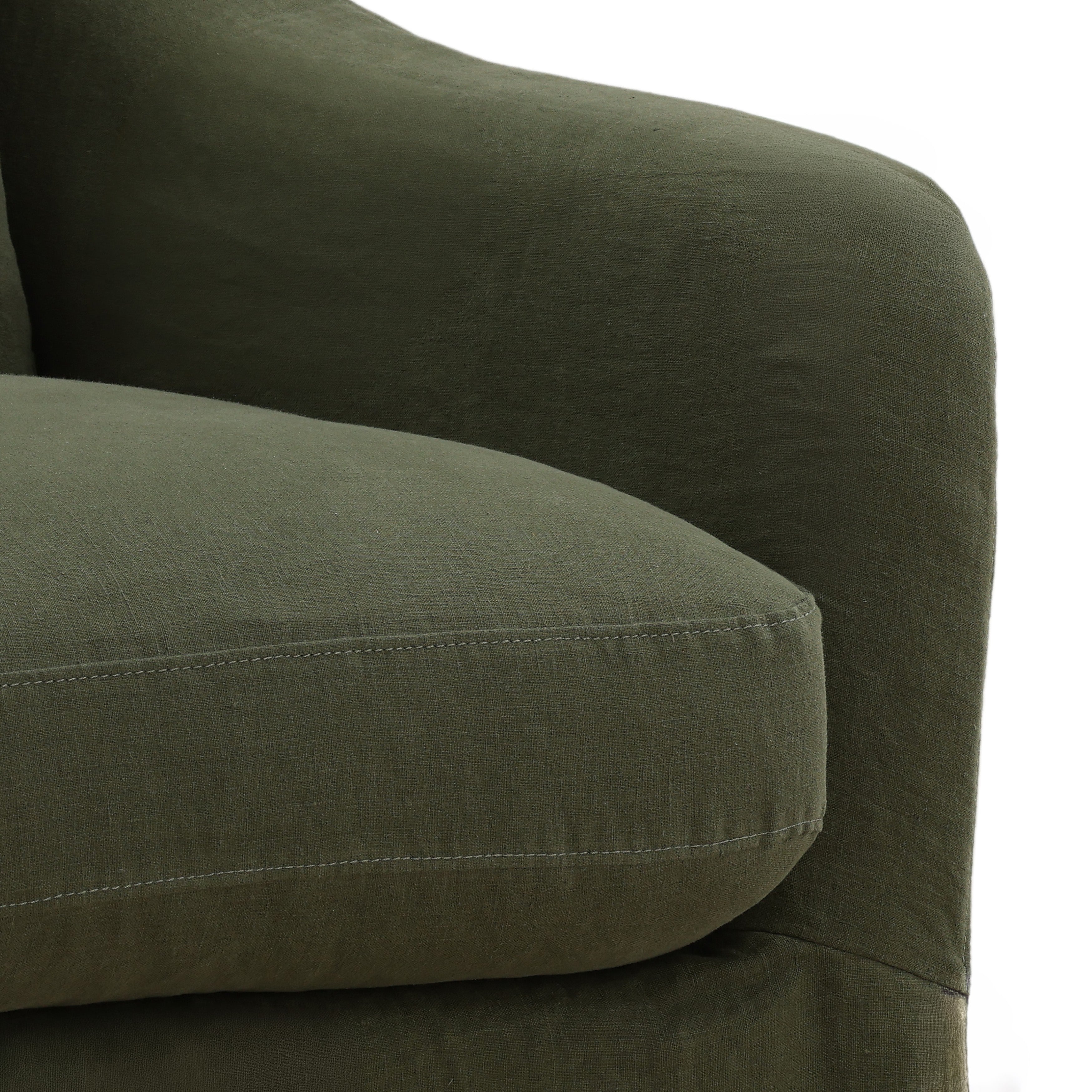 Ama Swivel Chair