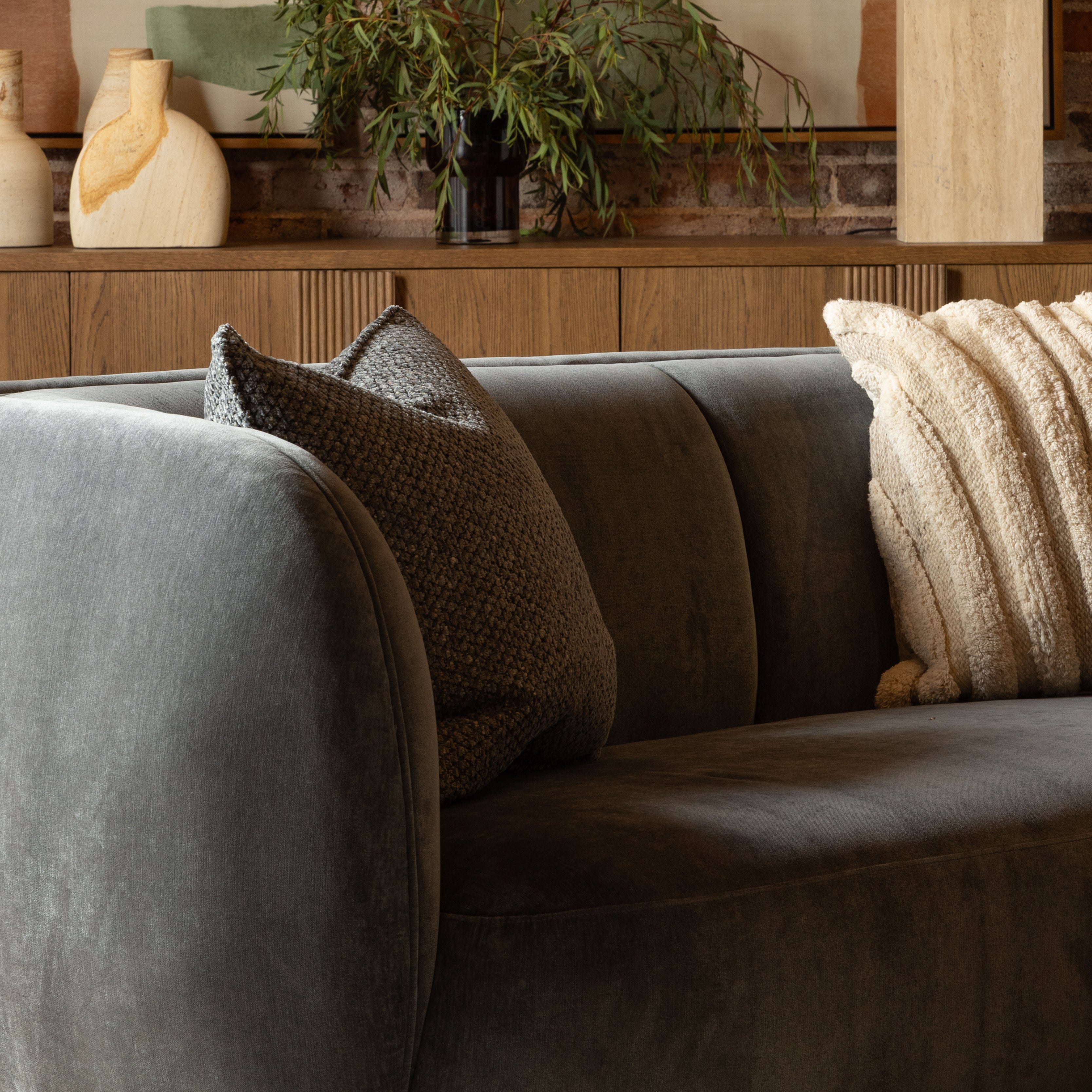 Oakhurst Pillow