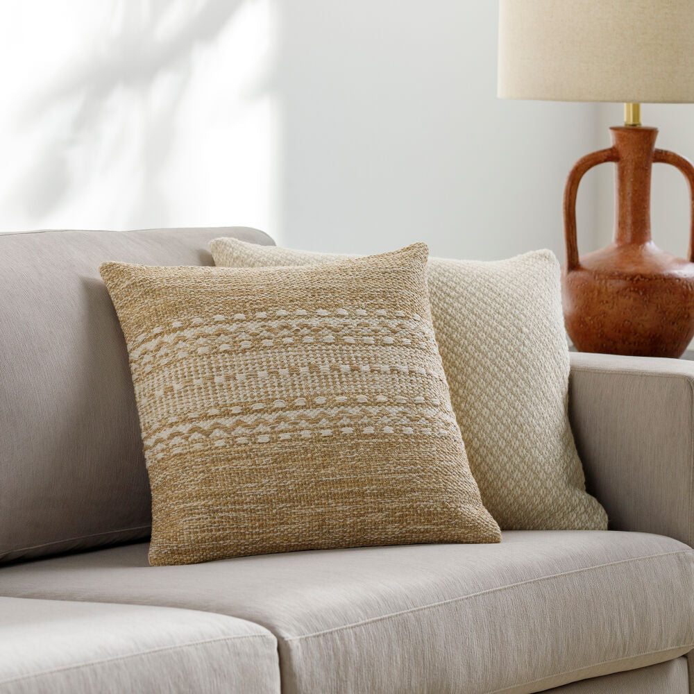 Ethan Accent Pillow EHN-002 - styleshot