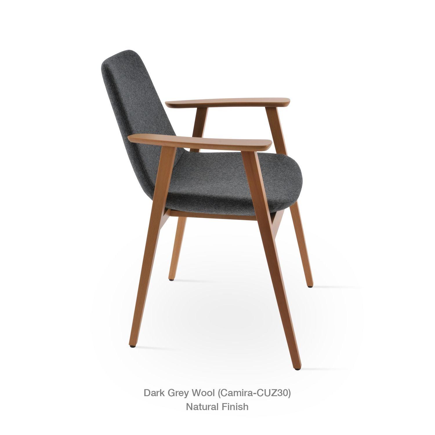 Eiffel Guest Chair with Armrest
