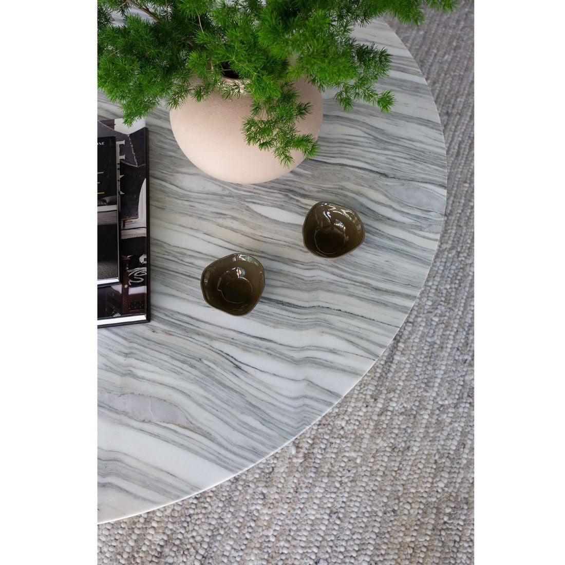 Erinn V X Universal Aro Cocktail Table