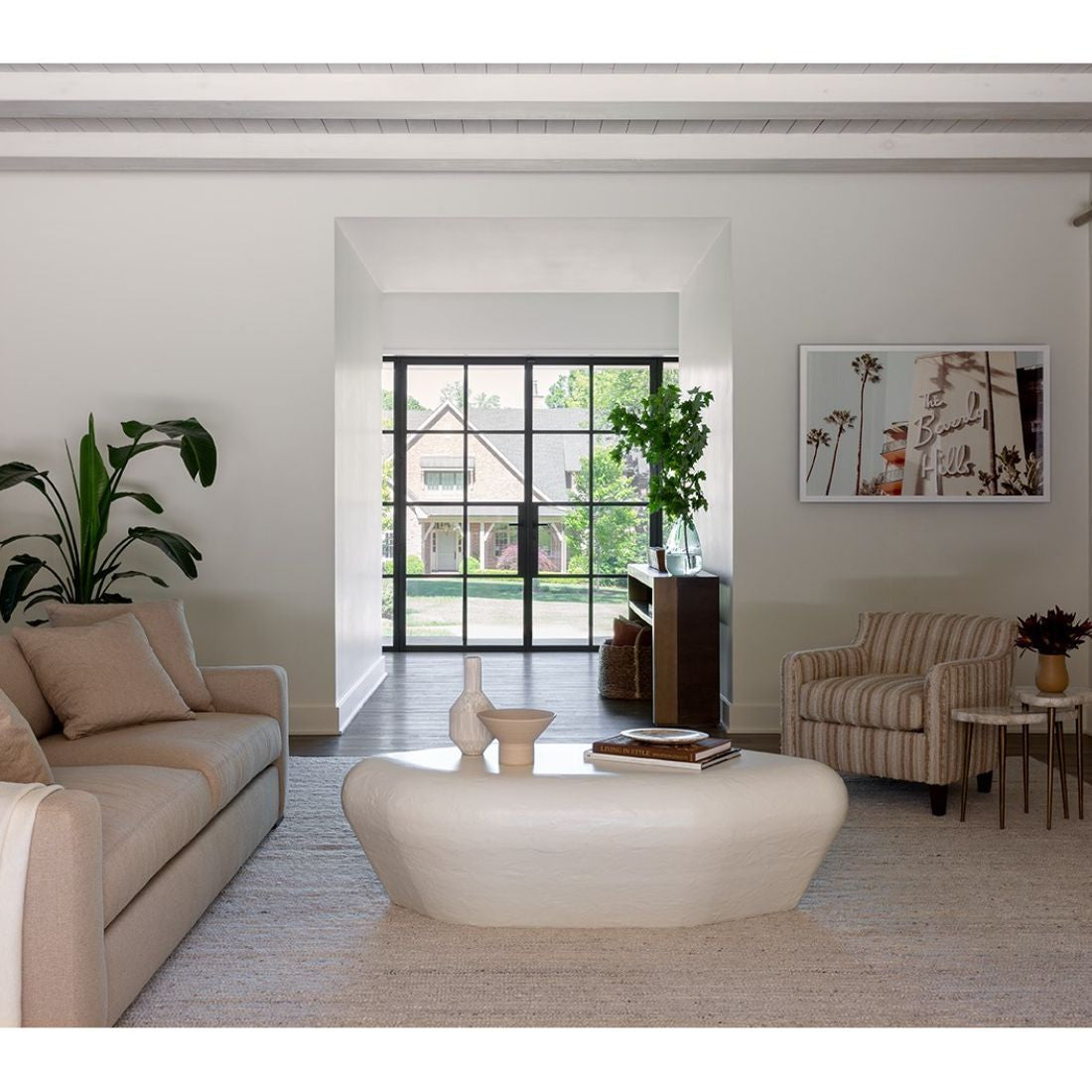 Erinn V X Universal Piedra Cocktail Table