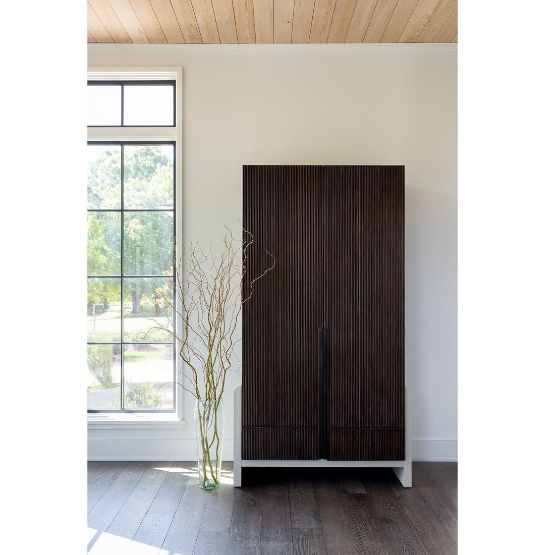 Universal Furniture Erinn V X Universal Shasta Wardrobe