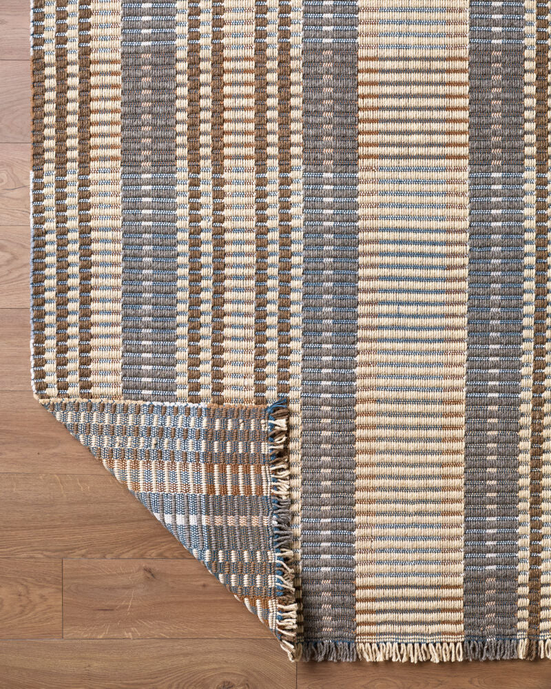 Ethos Handmade Rug ETH-2302 - fold