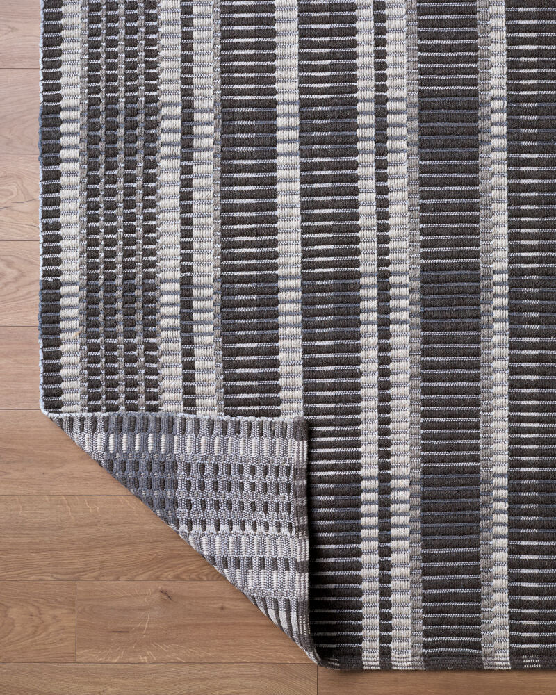 Ethos Handmade Rug ETH-2303 - fold
