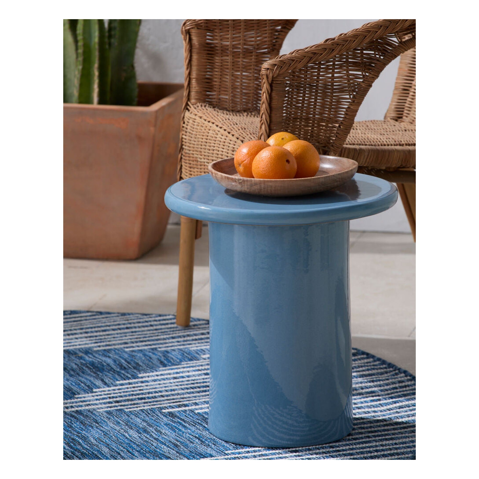 Falkland Road Garden Stool FAK-001 - styleshot