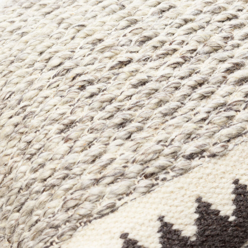 Faroe Lumbar Pillow FAO-003 - texture