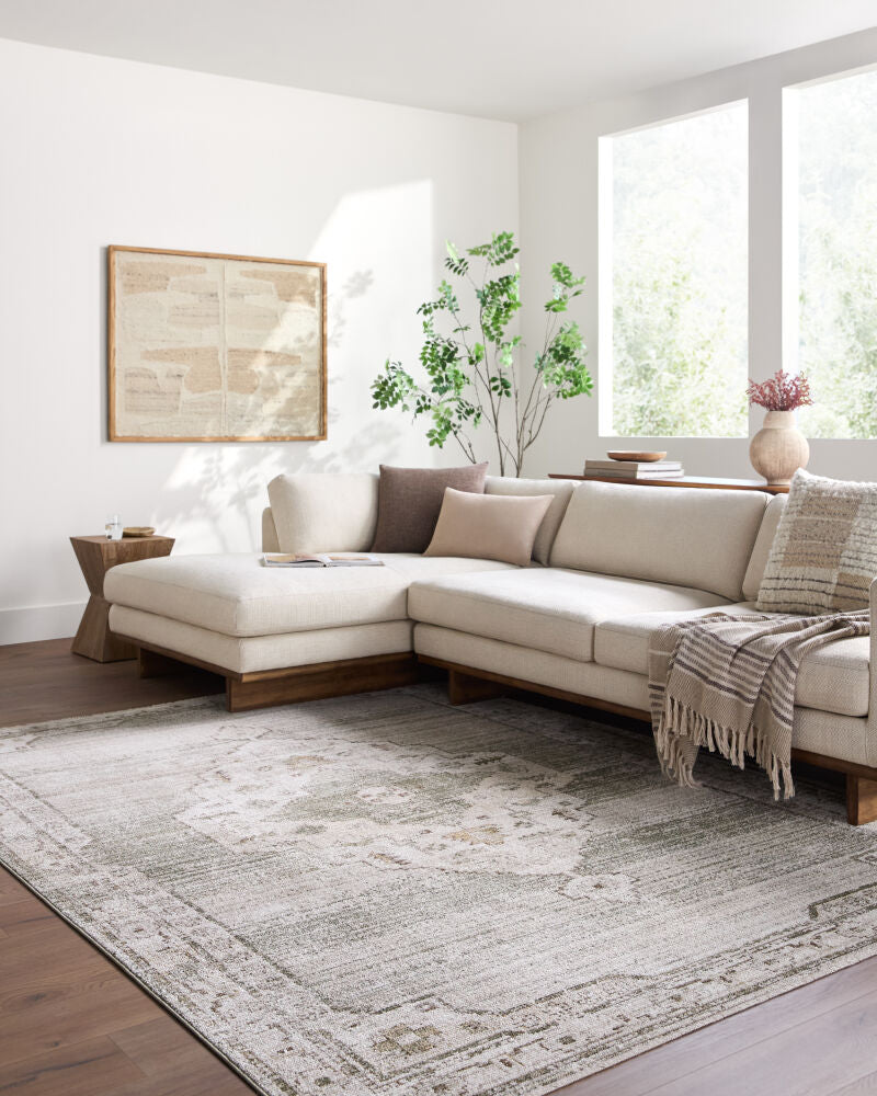 Fifth Avenue Light Gray/Taupe Machine Woven Rug FIF-2303 - roomscene