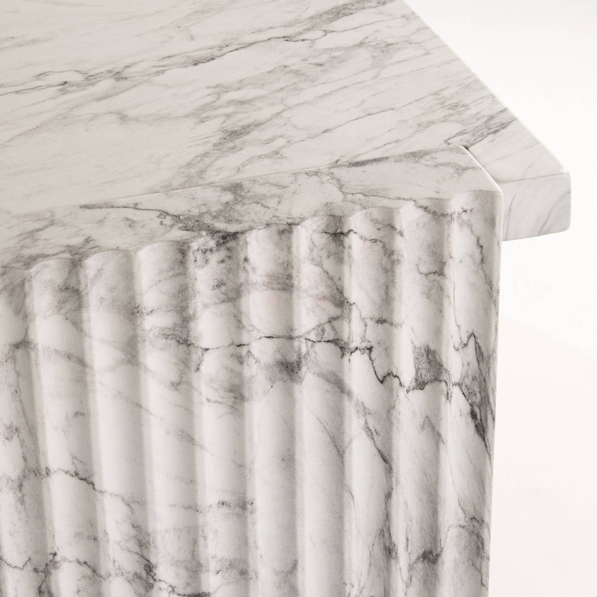 Antonine Console