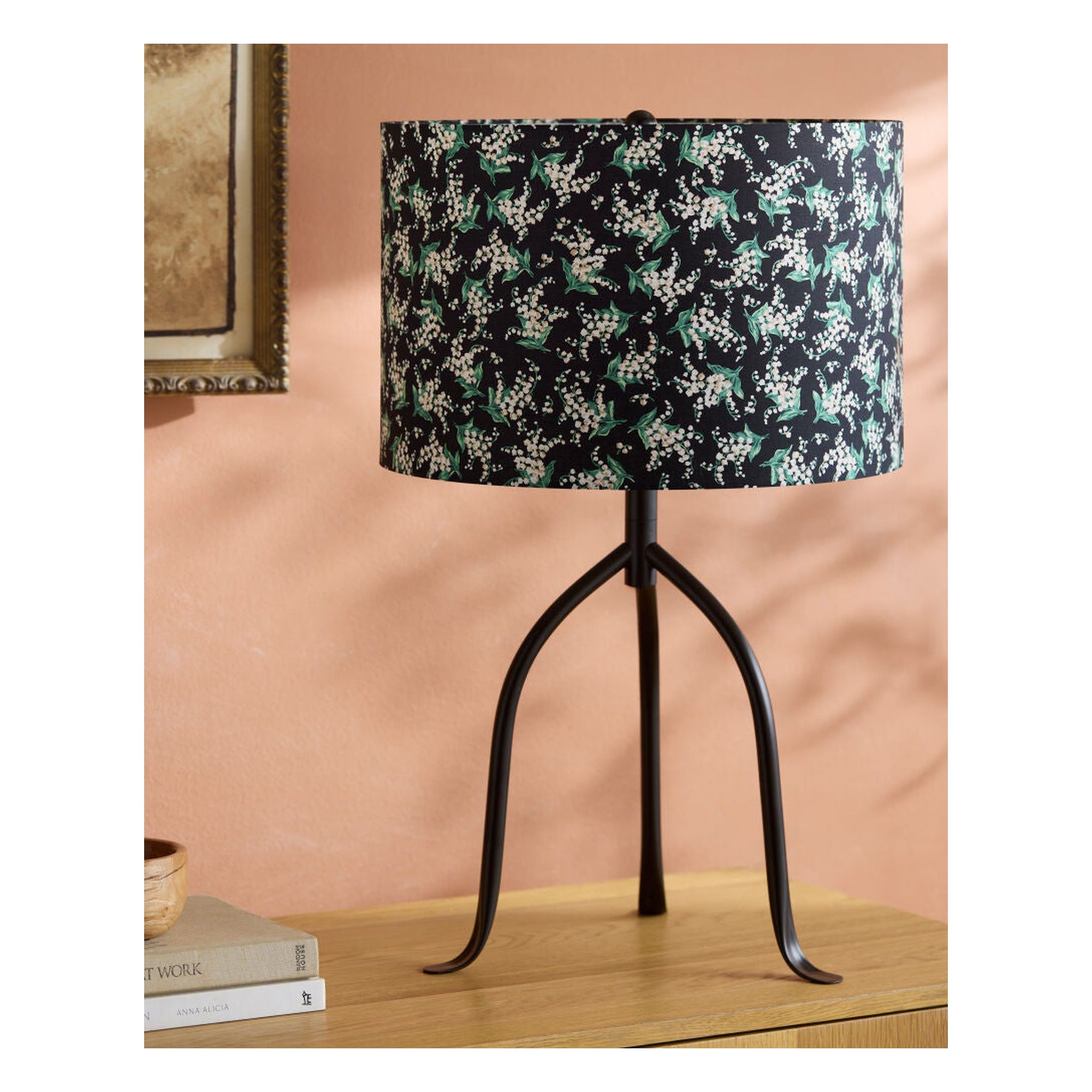 Floriva Accent Table Lamp FLVR-002 - styleshot
