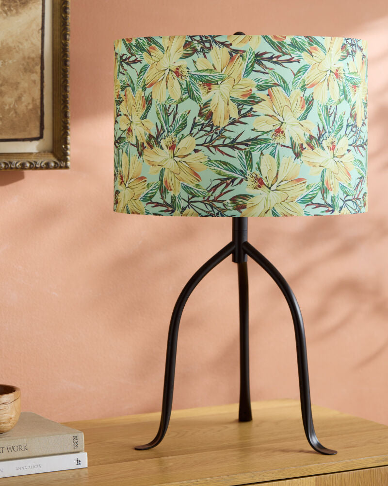 Floriva Accent Table Lamp FLVR-005 - styleshot