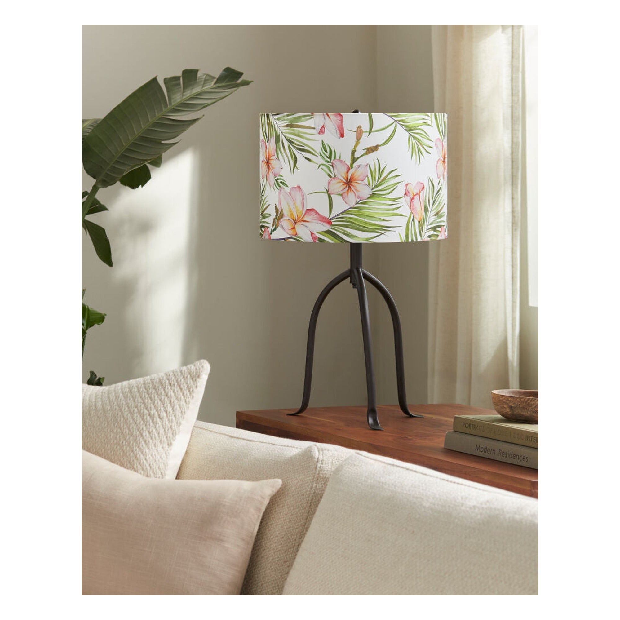 Floriva Accent Table Lamp FLVR-006 - styleshot