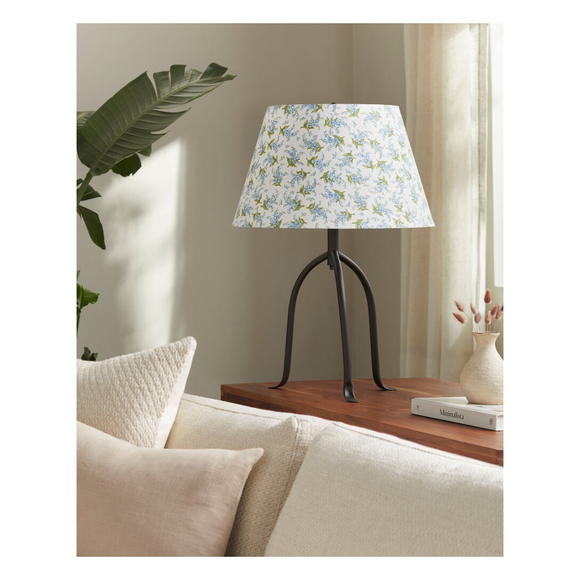 Floriva Accent Table Lamp FLVR-027 - styleshot