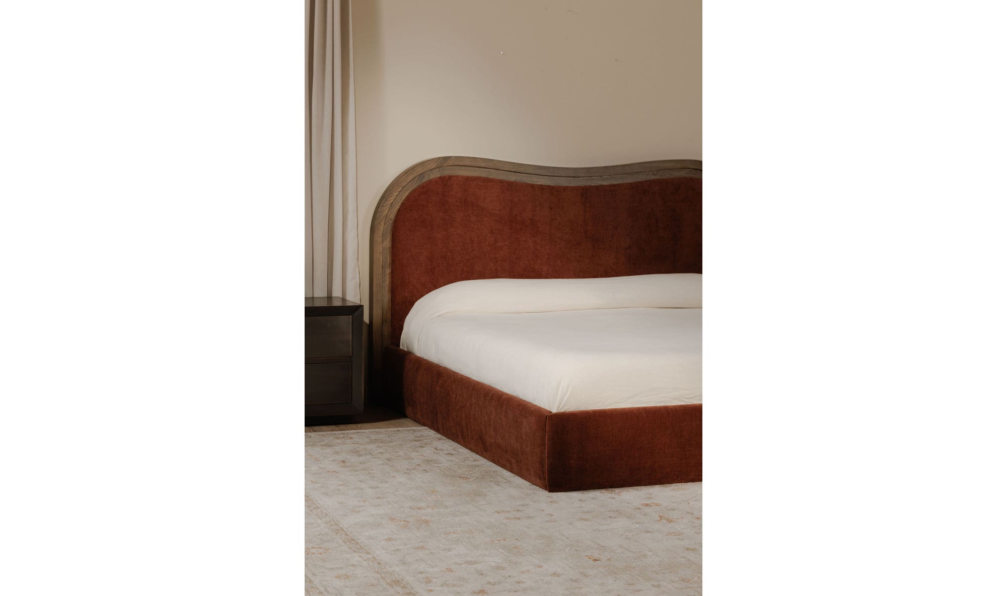 Camilla Queen Bed Chestnut by Moe's Home Collection - view 7