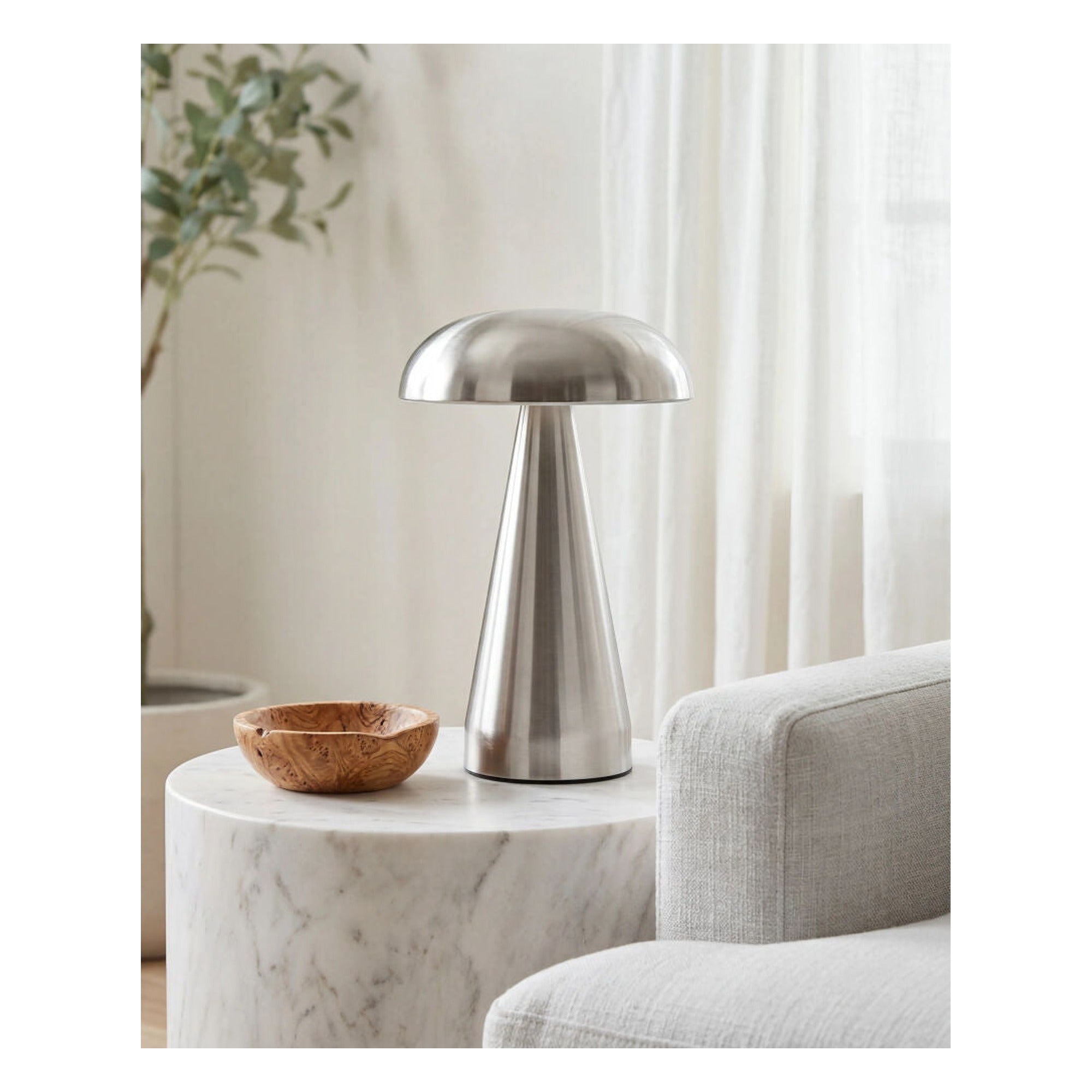 Furnas Accent Table Lamp FRN-004 - styleshot