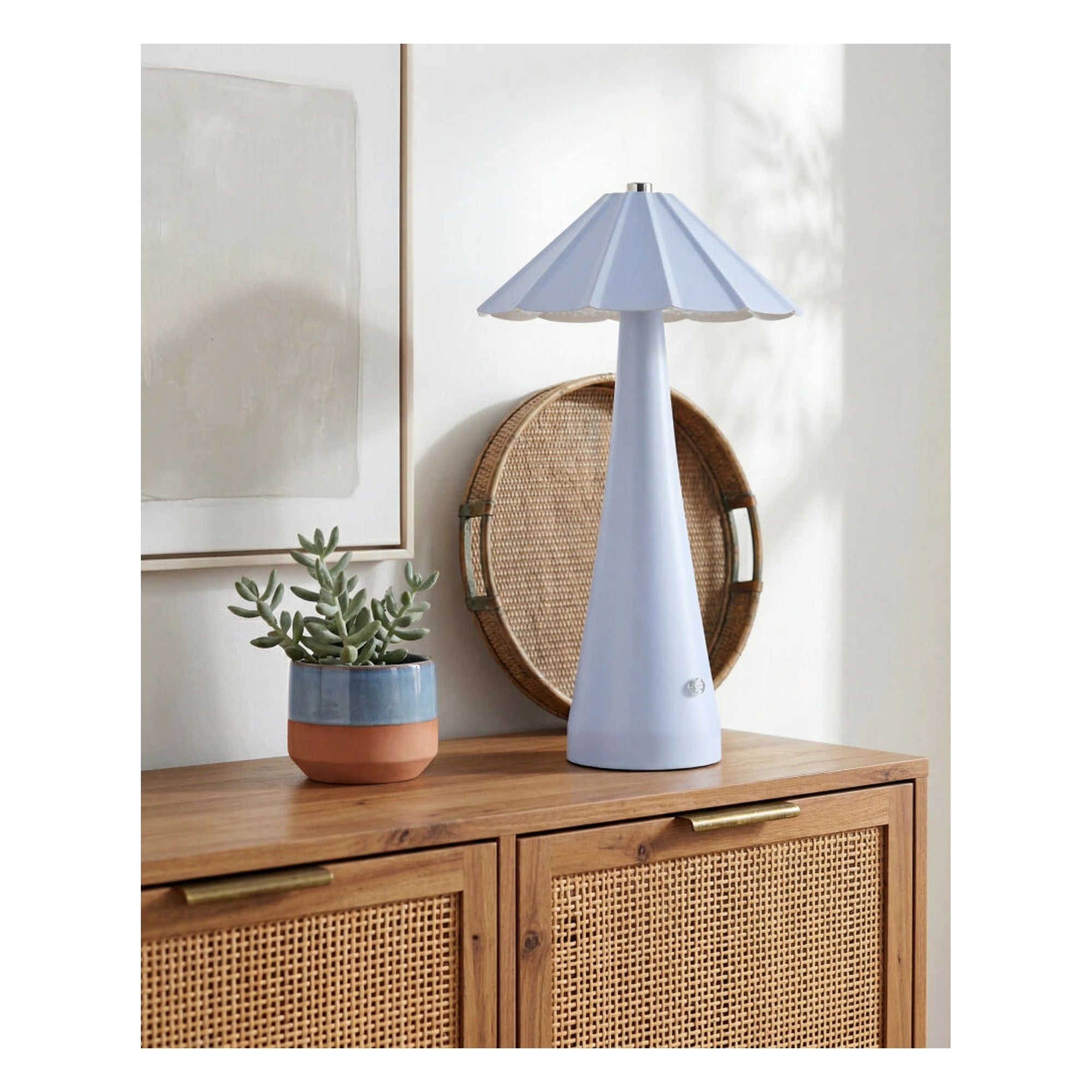 Furnas Accent Table Lamp FRN-009 - styleshot