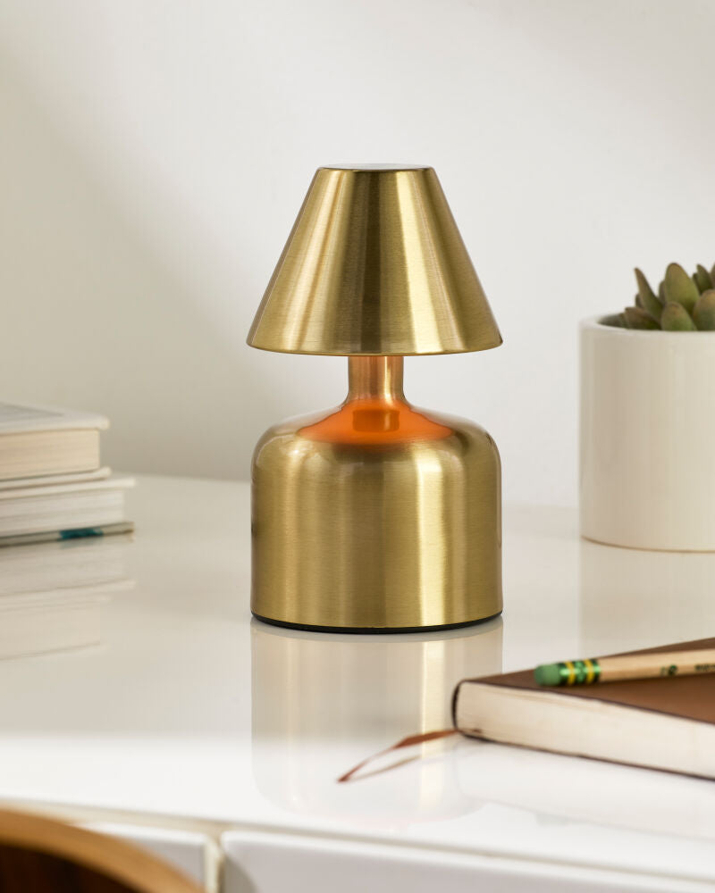 Furnas Accent Table Lamp FRN-031 - styleshot