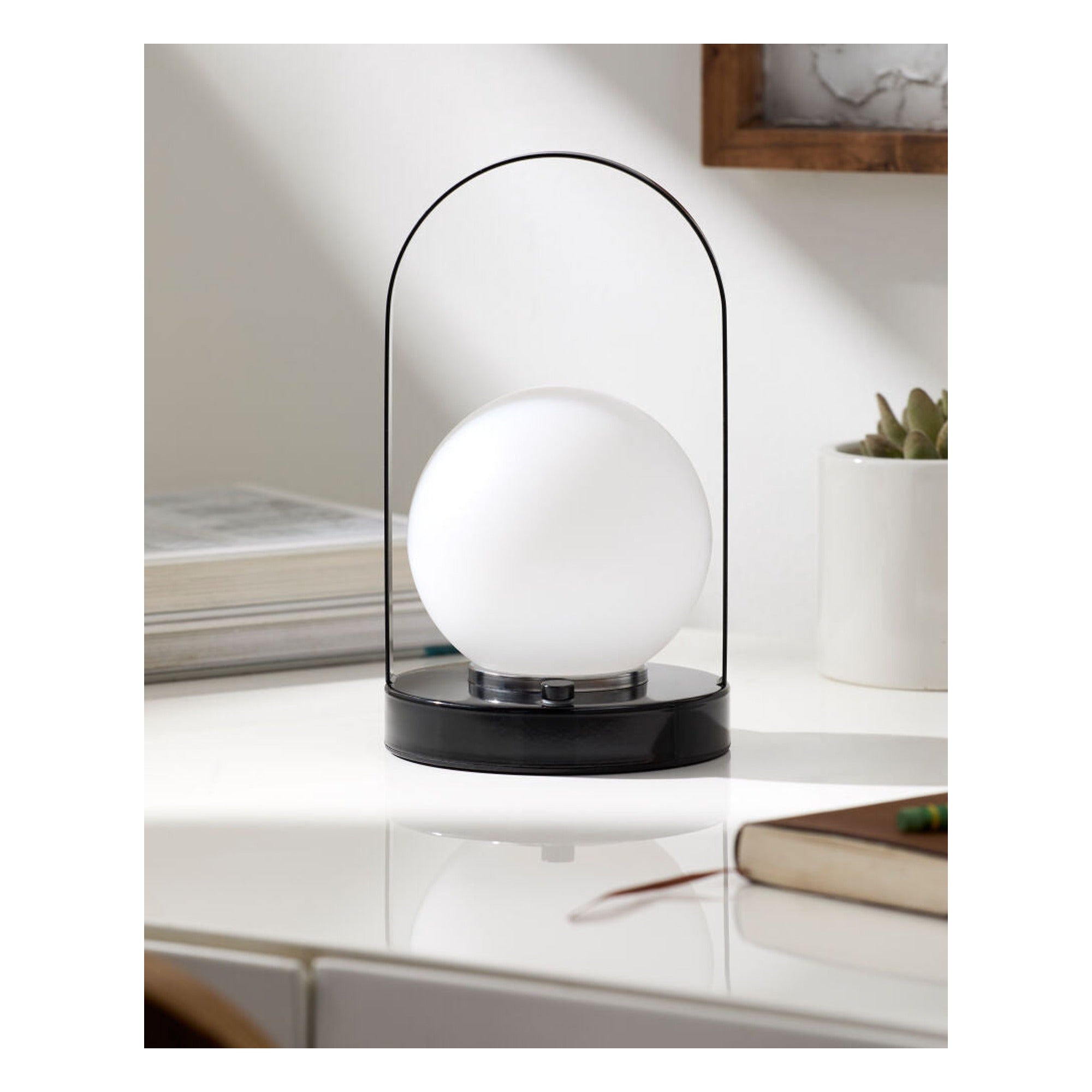 Furnas Accent Table Lamp FRN-035 - styleshot