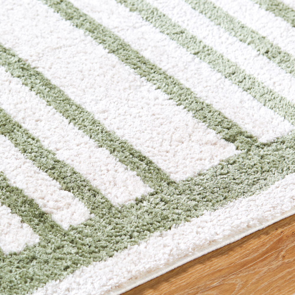Fossay Shag Grass Green/Light Beige Machine Woven Rug FSG-2312 - texture