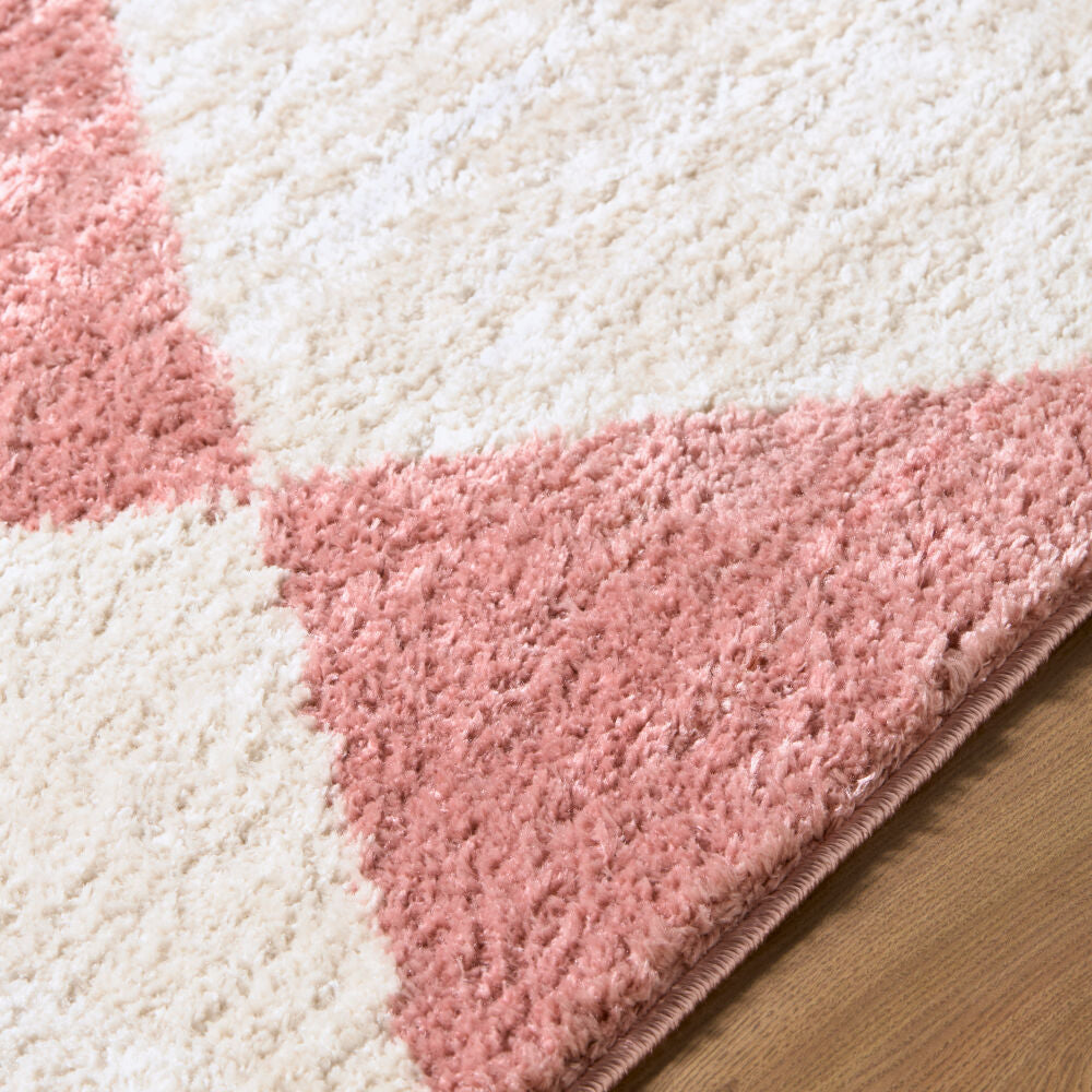 Fossay Shag Ivory/Rose Machine Woven Rug FSG-2355 - texture