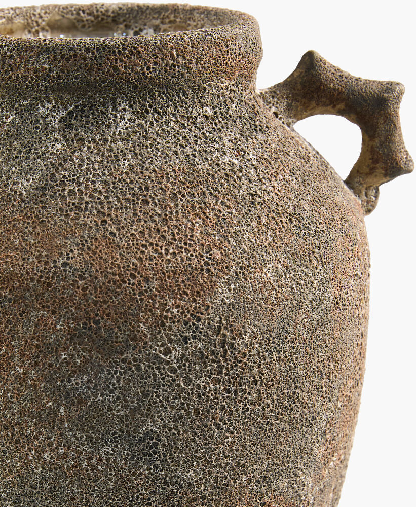 Abbie Vase - corner